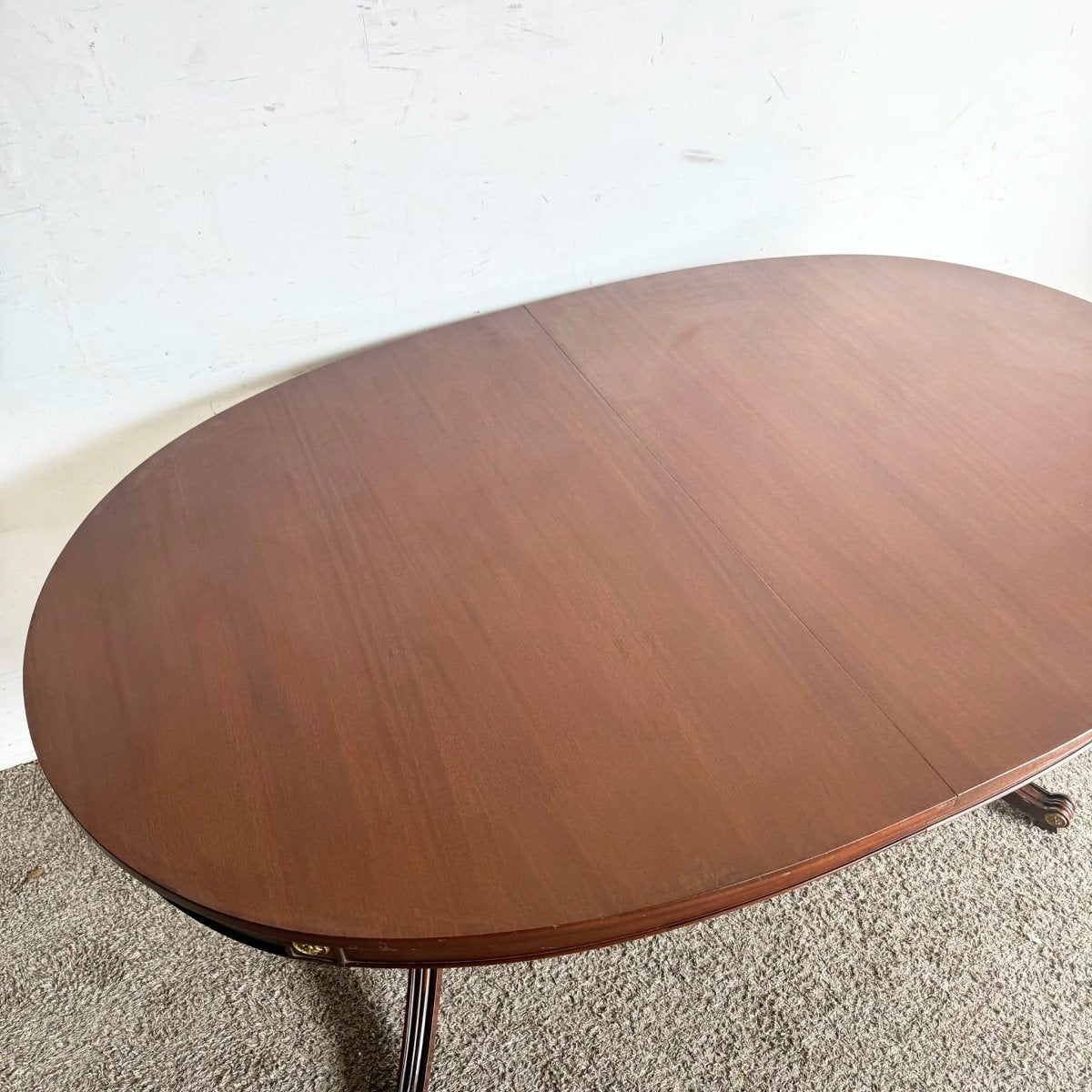 1940s Federal Flamed Mahogany Dining Table With Glass Top by Rway - Dolphin & Flamingo