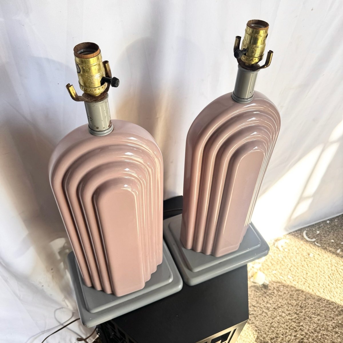 1980s Vintage Art Deco Draped Pink Ceramic Table Lamps - A Pair - Dolphin & Flamingo