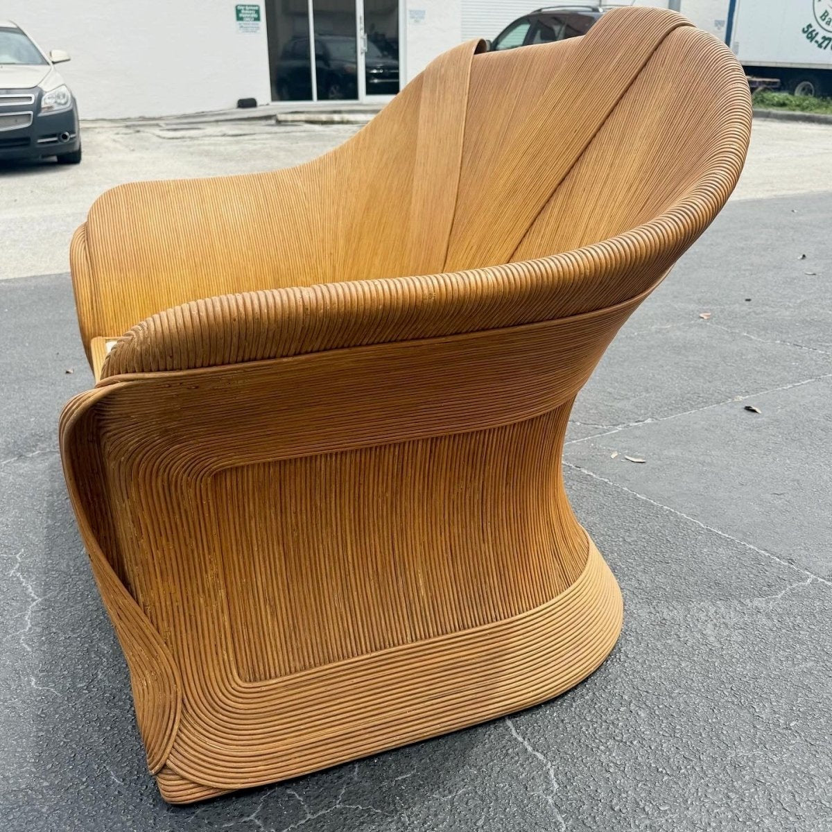 Boho Chic Pencil Reed Ribbon Love Seat Sofa - Dolphin & Flamingo