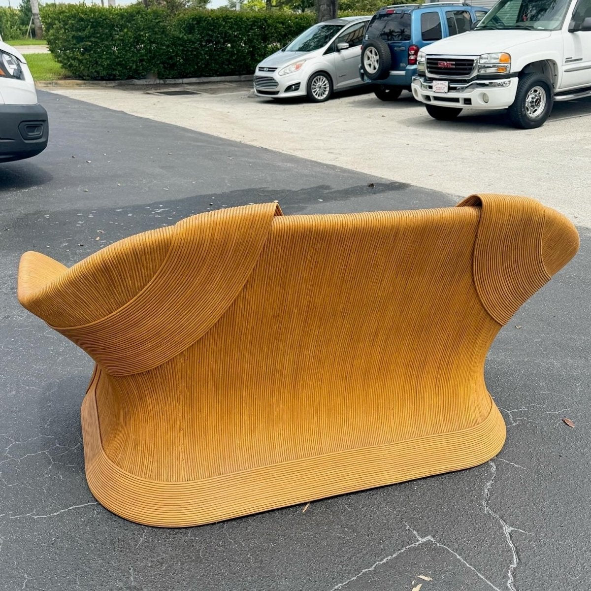 Boho Chic Pencil Reed Ribbon Love Seat Sofa - Dolphin & Flamingo