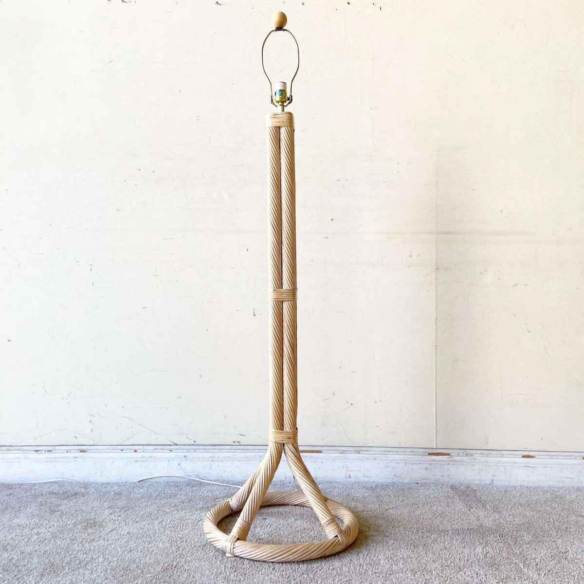 Boho Chic Twisted Pencil Reed Floor Lamp - Dolphin & Flamingo