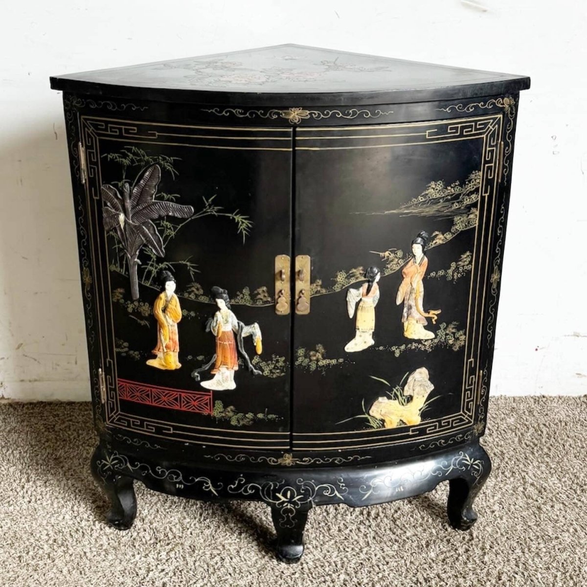 Chinese Black Lacquer Side Cabinet Chinese Black Lacquer Side Cabinet