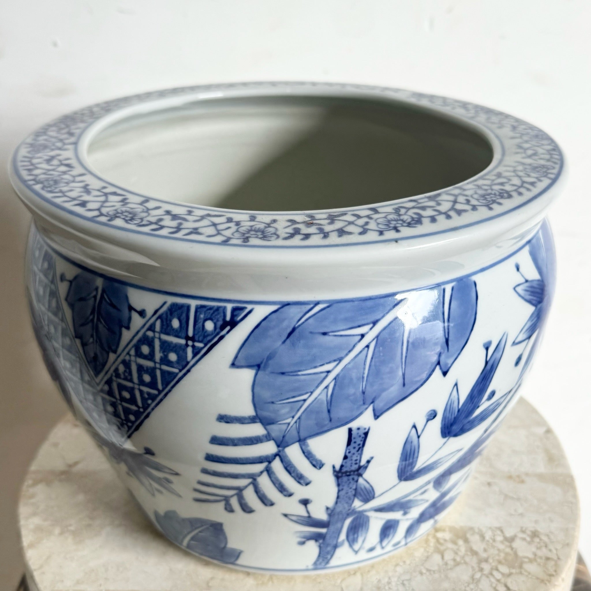Chinese Blue and White Porcelain Fish Bowl Vase - Dolphin & Flamingo
