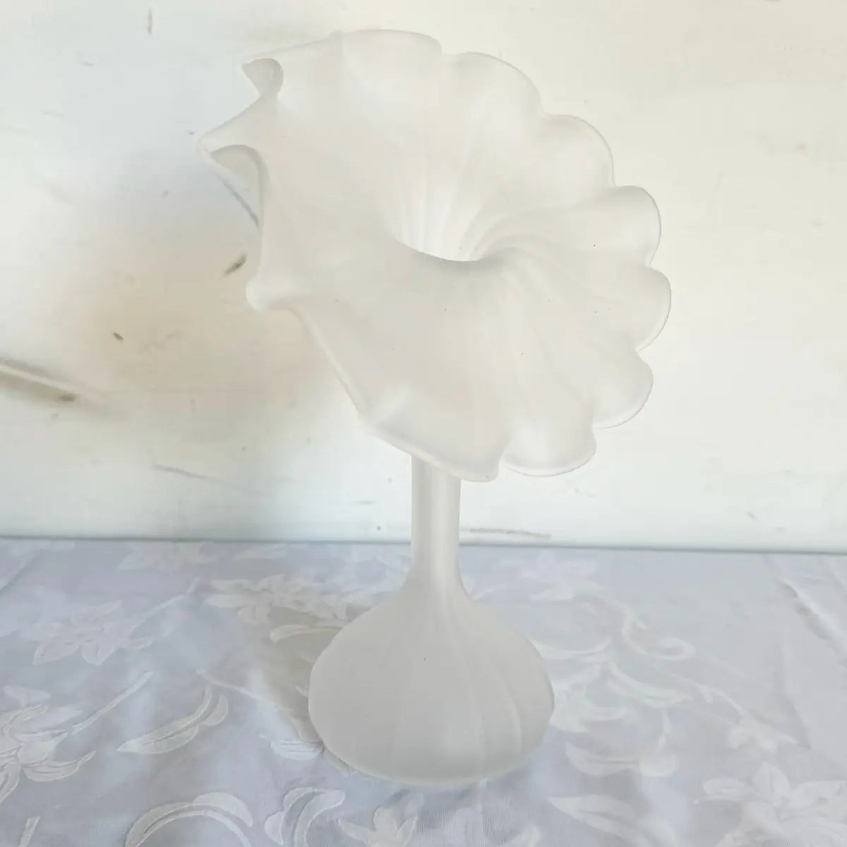 Hand-Blown Glass Jack-in-the-Pulpit Vase – Dolphin & Flamingo