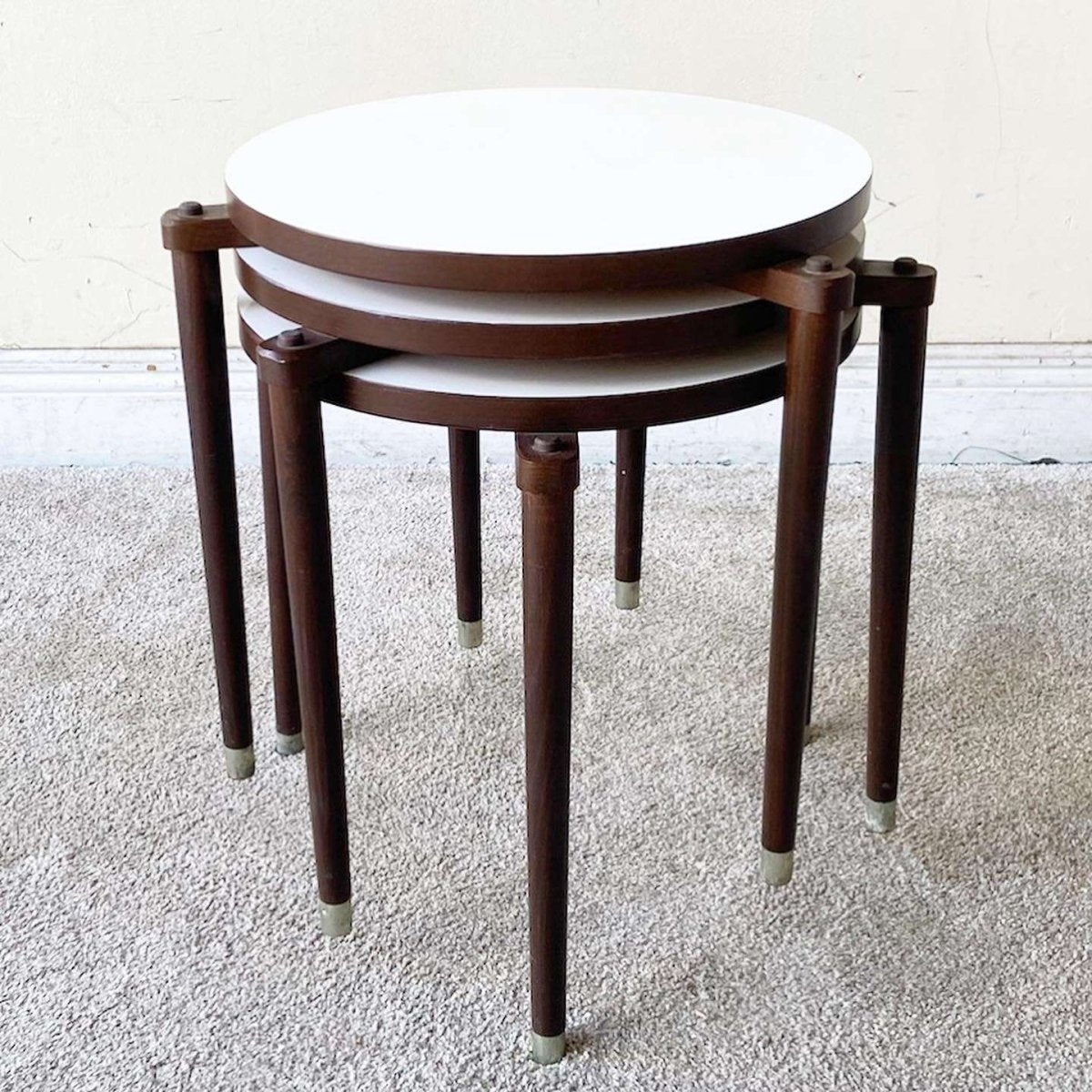 Mid Century Modern Circular White Top Nesting Tables - Set of 3 - Dolphin & Flamingo
