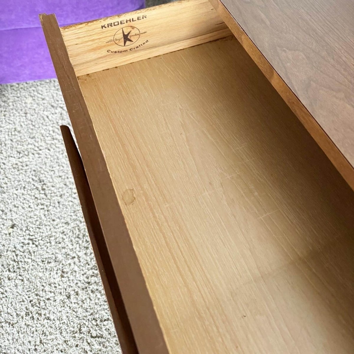 Mid Century Modern Dresser by Kroehler - 6 Drawer - Dolphin & Flamingo