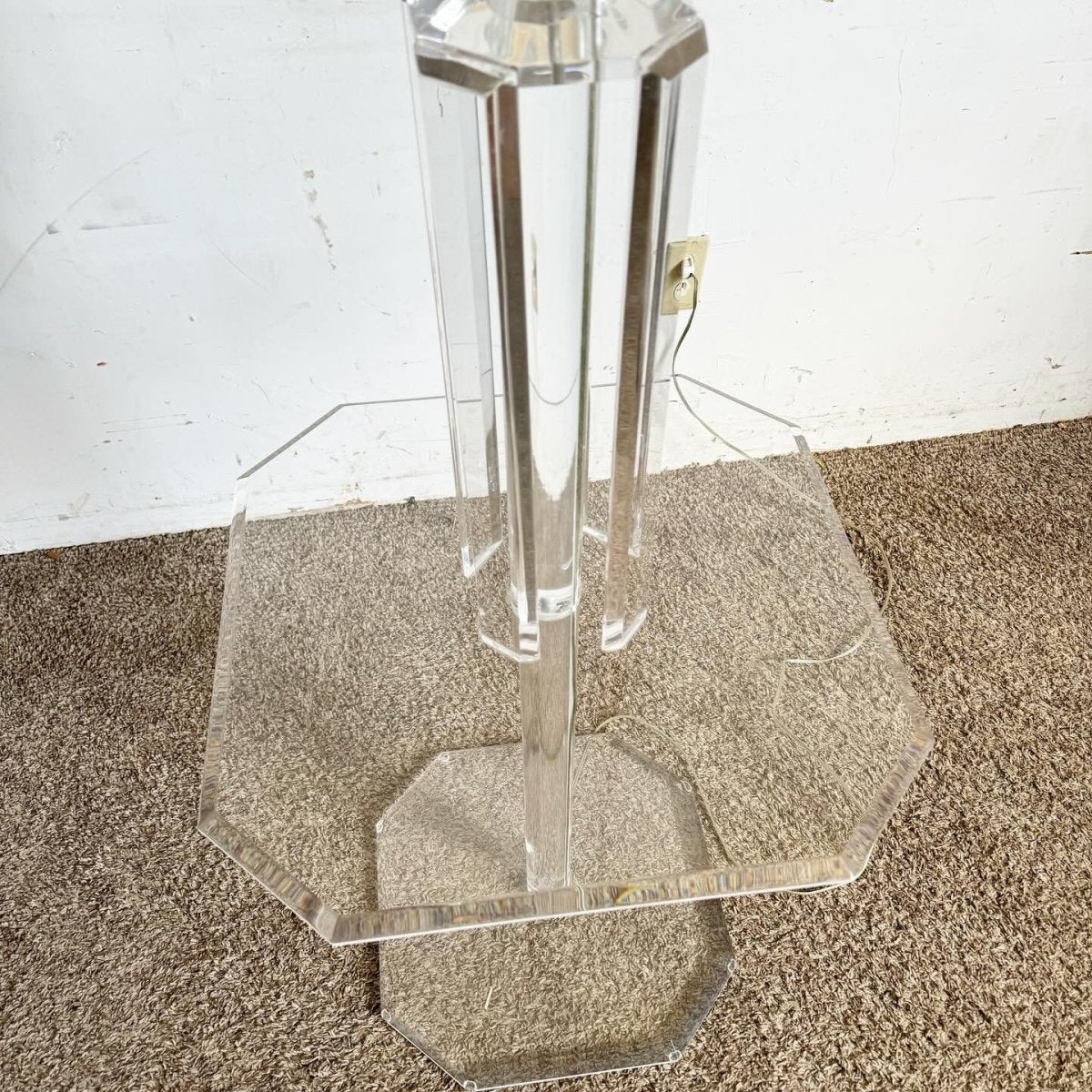 Mid Century Modern Octagonal Lucite Side Table/Floor Lamp - Dolphin & Flamingo