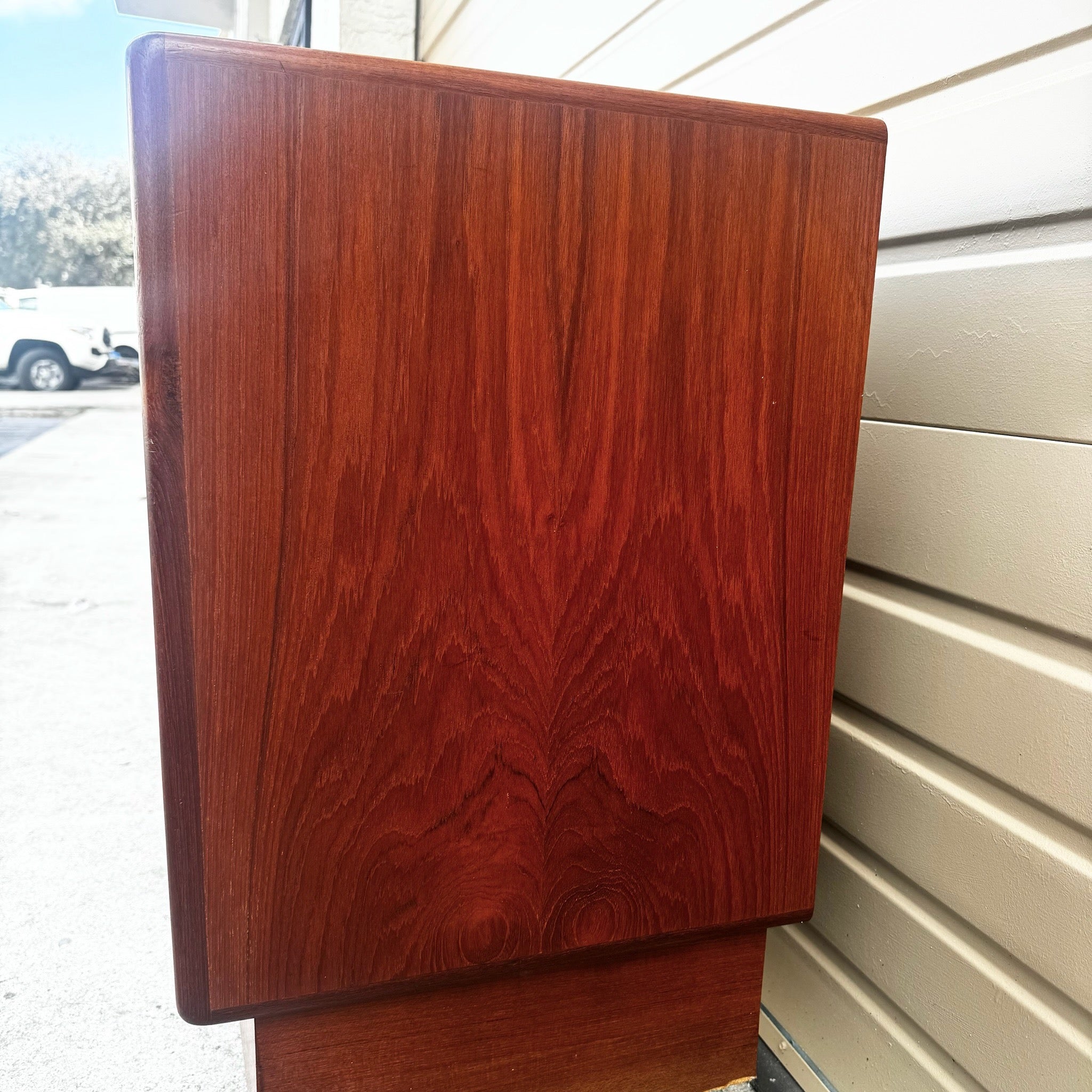 Mid Century Modern Teak Credenza - Dolphin & Flamingo