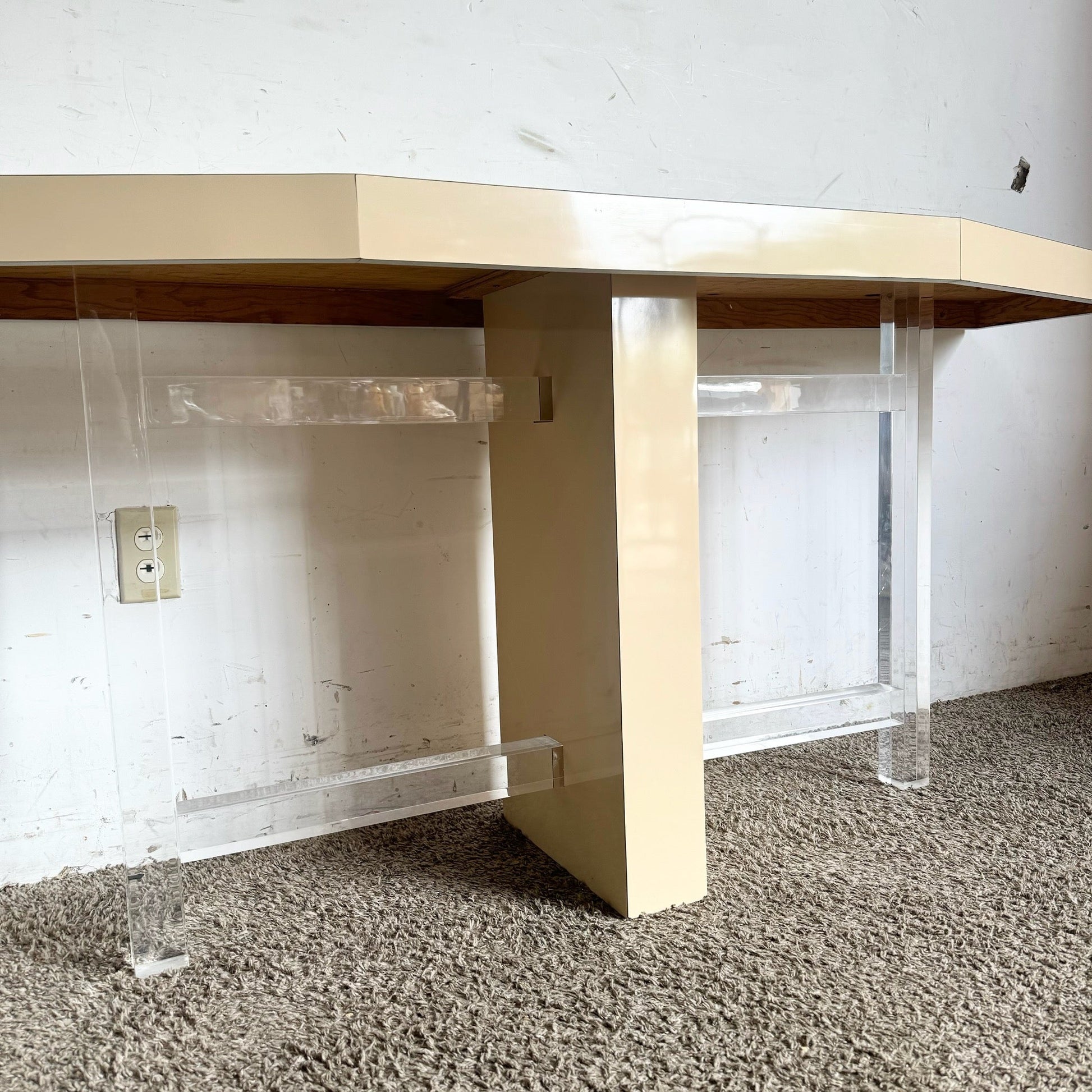 Postmodern Beige Lacquer Laminate and Lucite Console Table - Dolphin & Flamingo