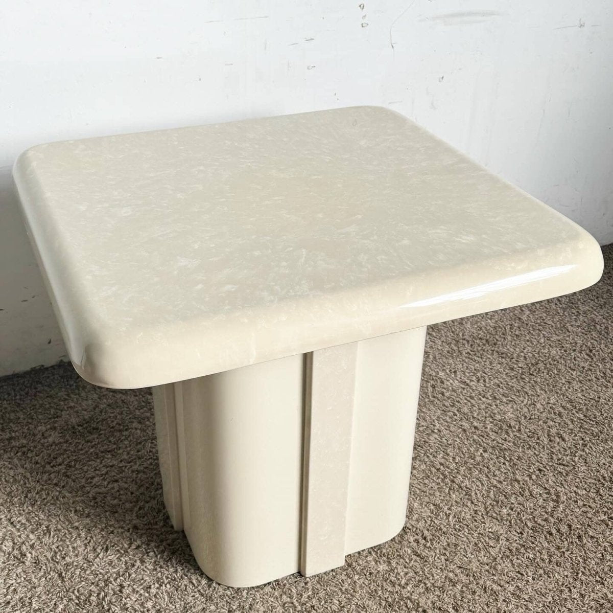 Postmodern Casted Cream Faux Marble Side Table - Dolphin & Flamingo