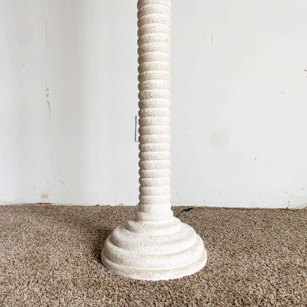 Postmodern Ribbed Color Speckled Pillar Floor Lamp - Dolphin & Flamingo