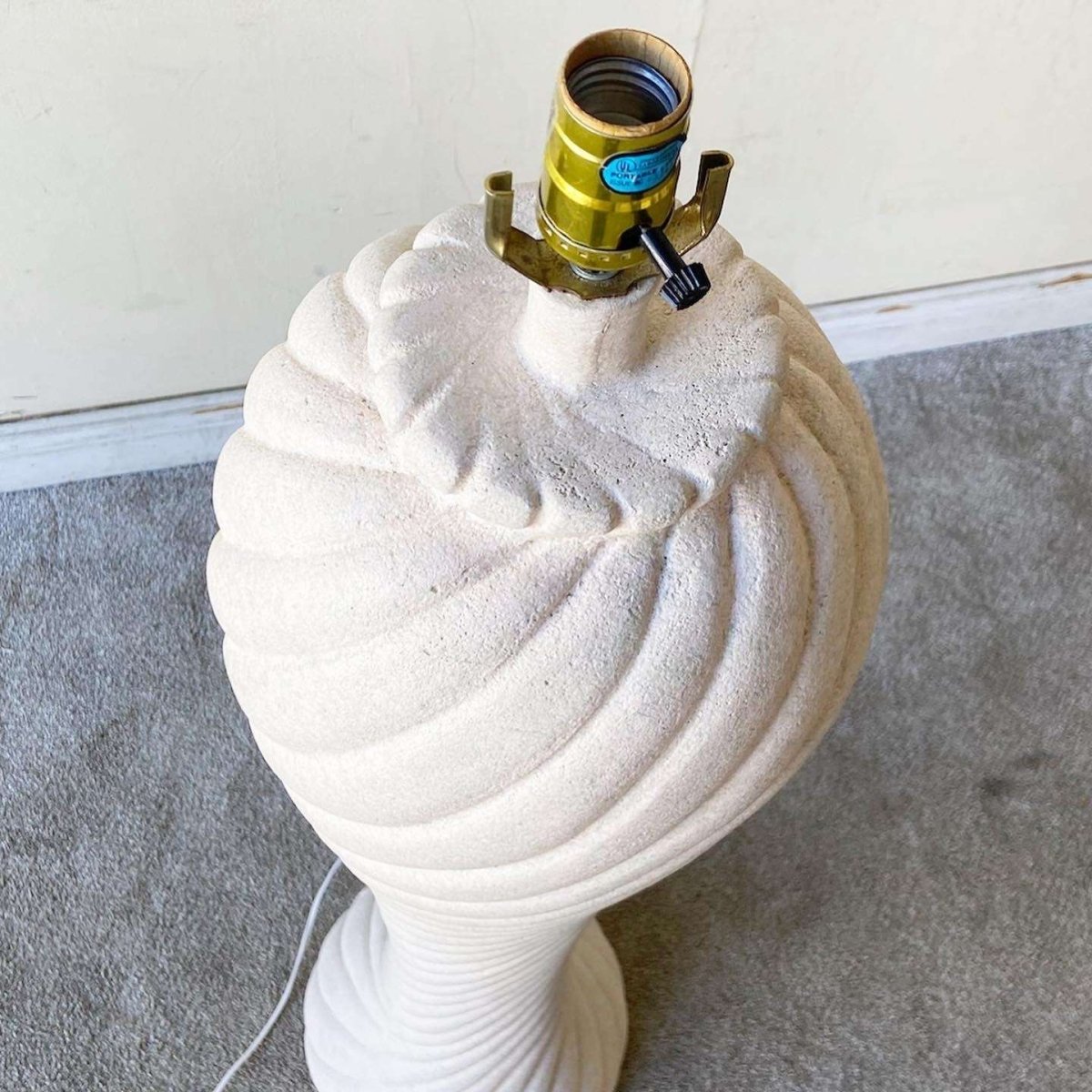 Postmodern Spiral Swirl Ceramic Floor Lamp - Dolphin & Flamingo