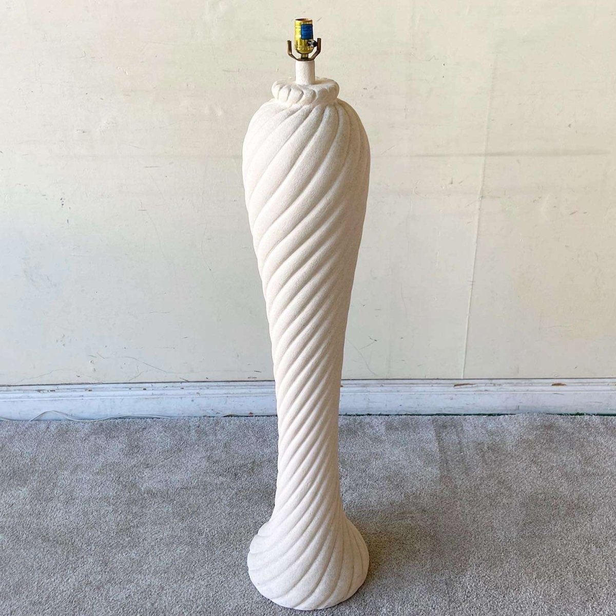 Postmodern Spiral Swirl Ceramic Floor Lamp - Dolphin & Flamingo