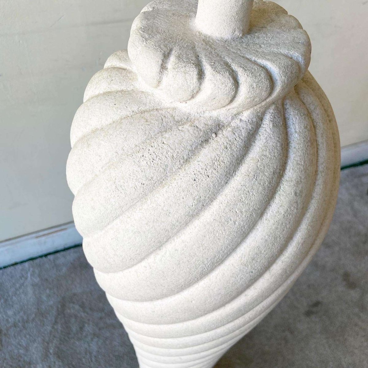 Postmodern Spiral Swirl Ceramic Floor Lamp - Dolphin & Flamingo