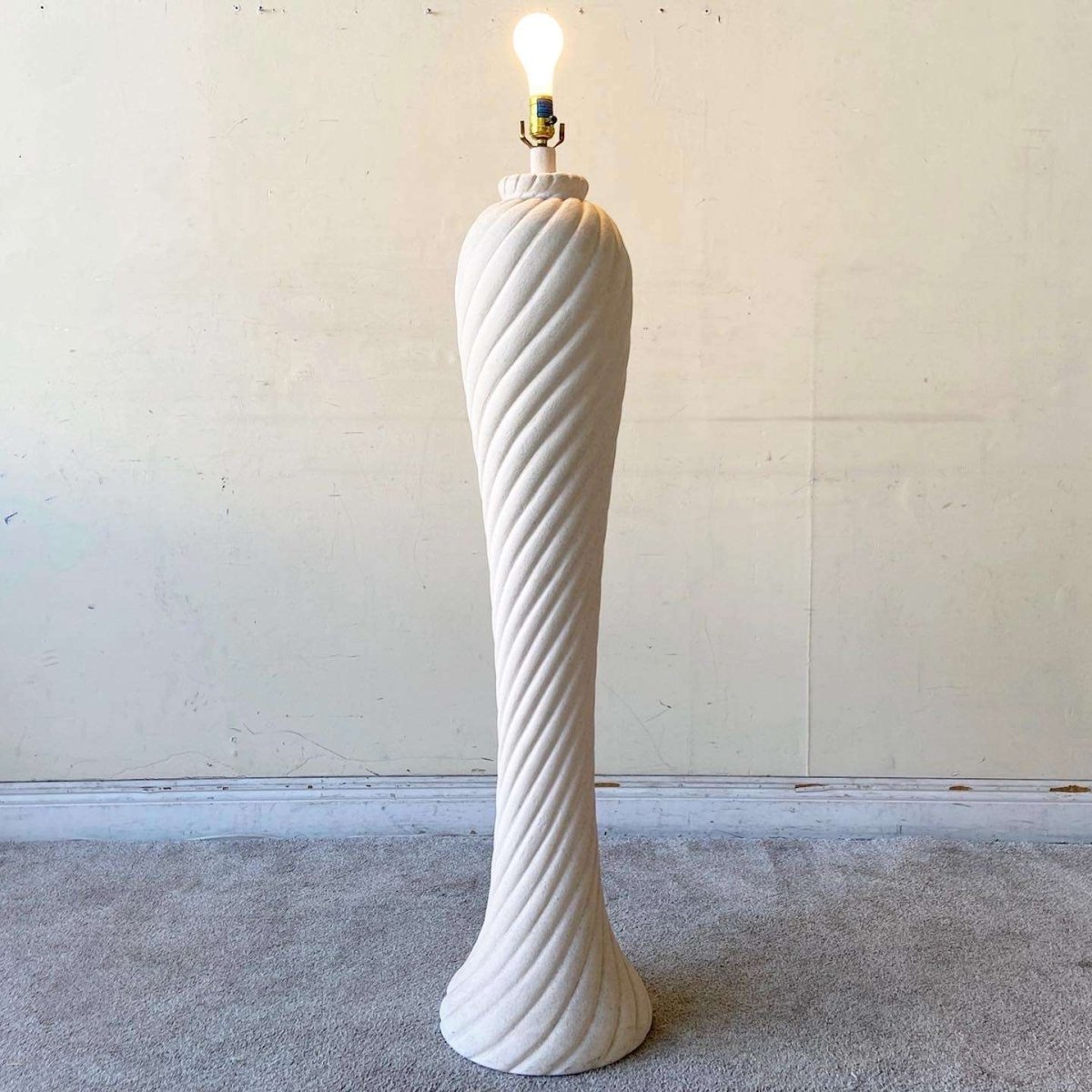 Postmodern Spiral Swirl Ceramic Floor Lamp - Dolphin & Flamingo