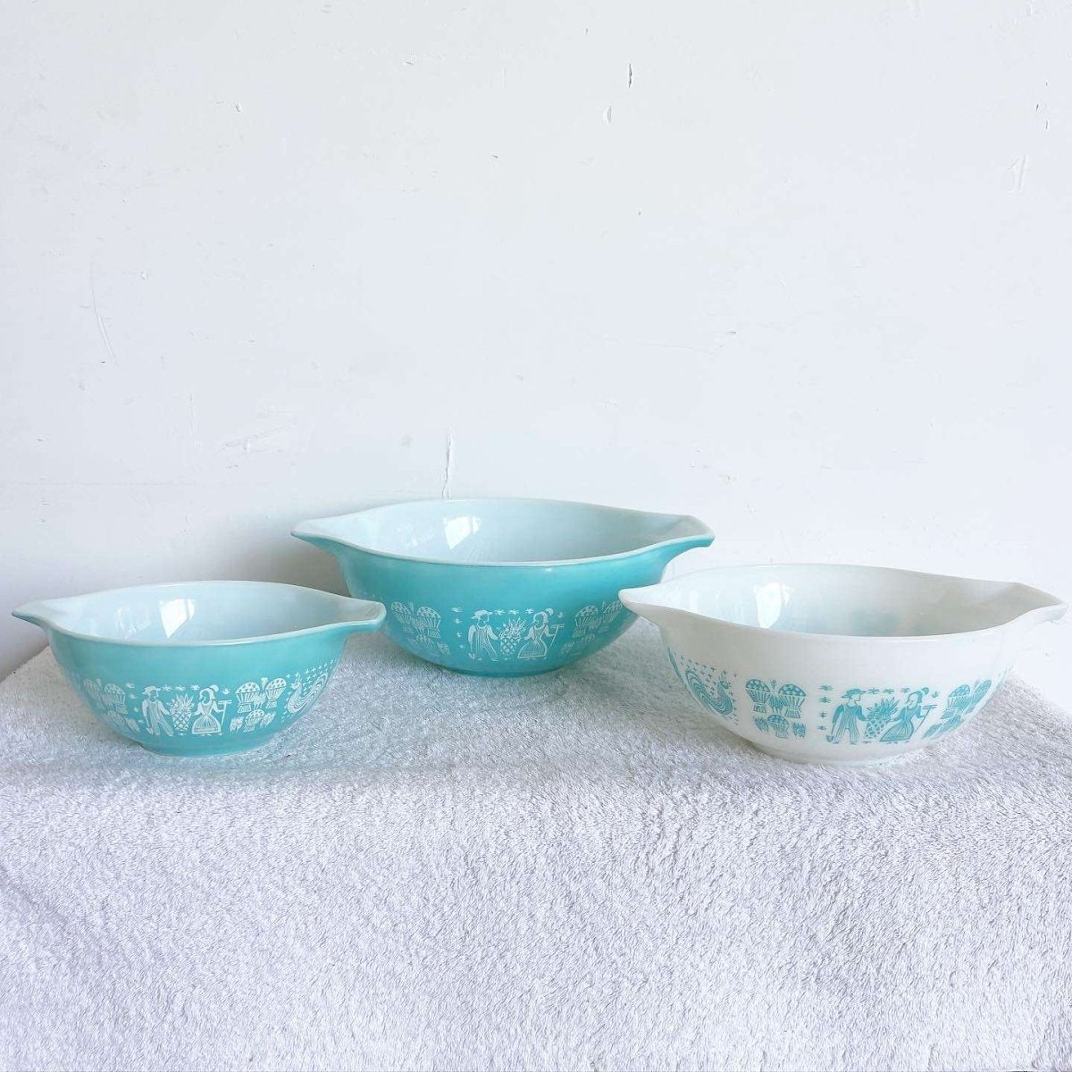 Butterprint Old Pyrex Patterns Vintage Butterprint Bowls By Pyrex