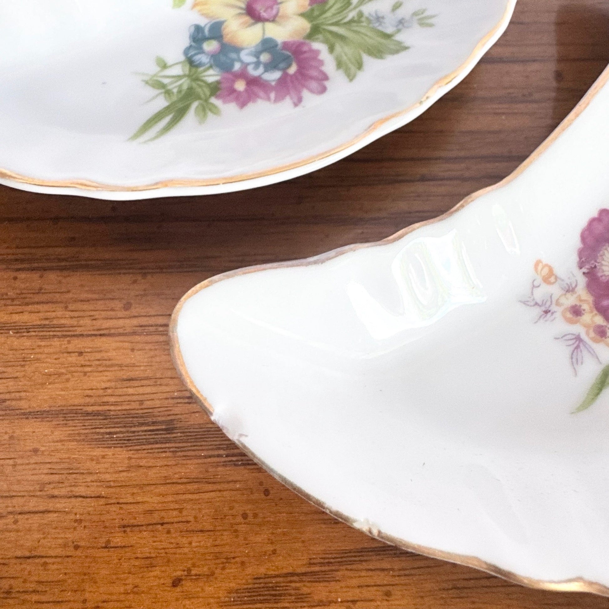 1950s Chadwick Japan Floral Bone Dishes – Set of 5 - Dolphin & Flamingo