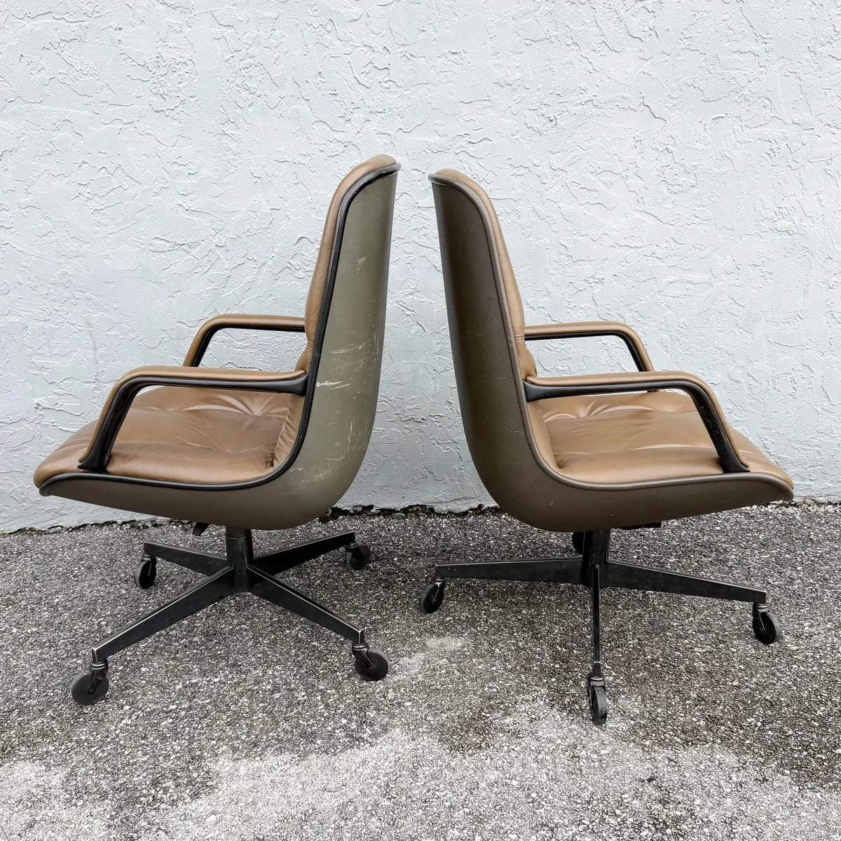 1976 and 1981 Vintage Office Chairs by Steelcase - Set of 2