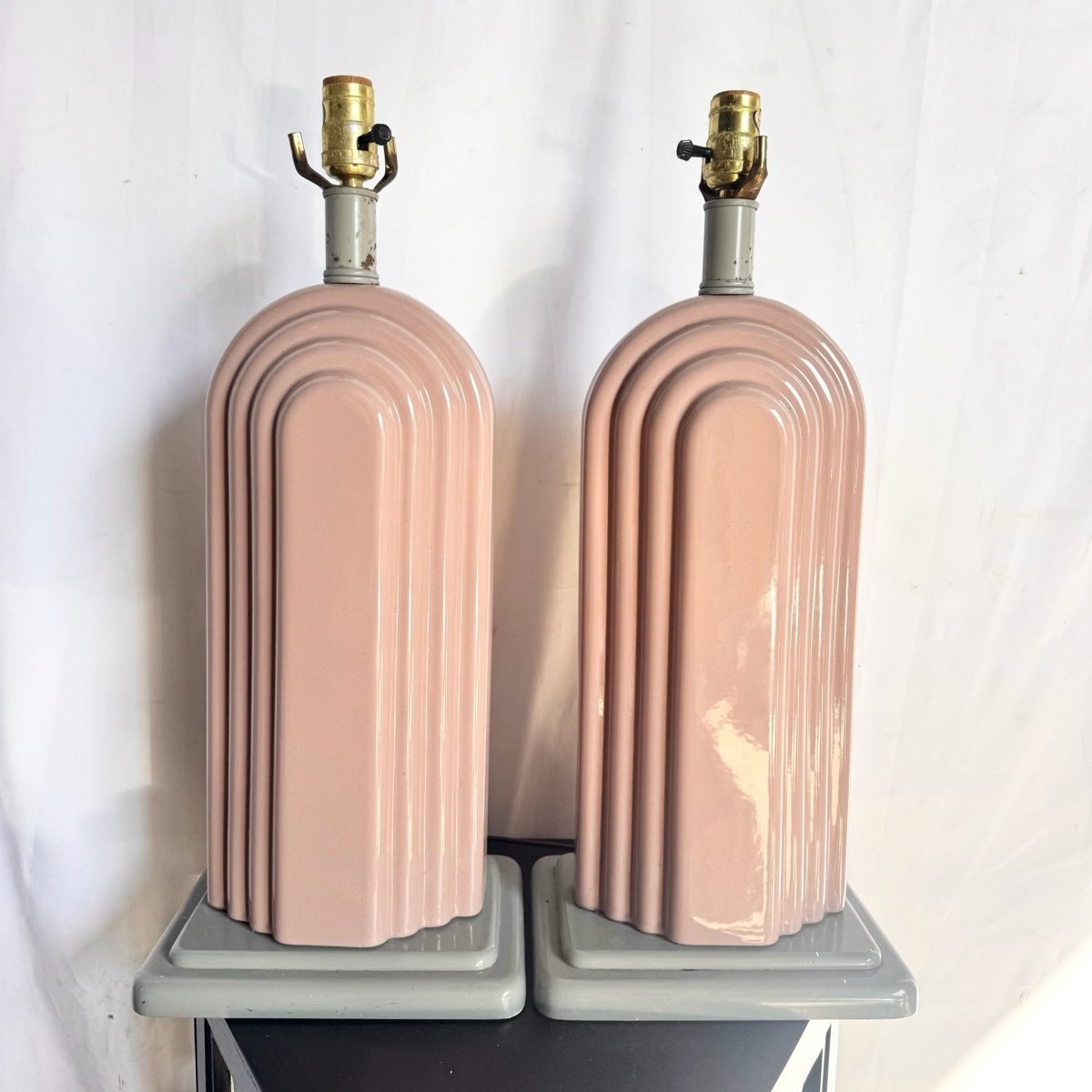 1980s Vintage Art Deco Draped Pink Ceramic Table Lamps - A Pair - Dolphin & Flamingo