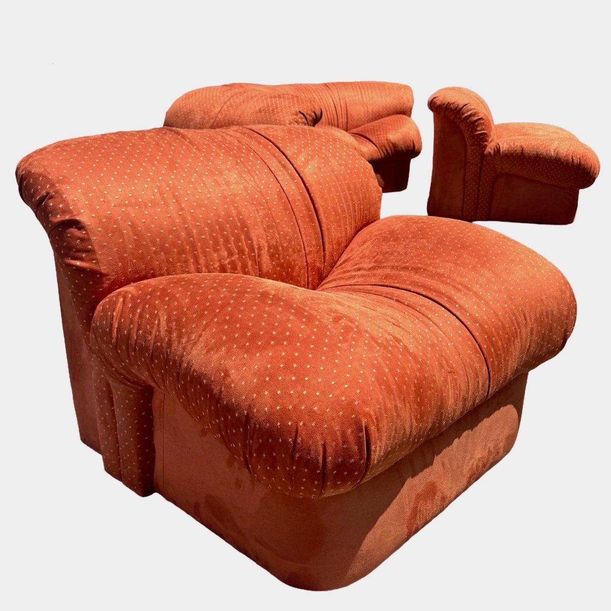 1980s Vintage Postmodern Burnt Orange Sculpted Modular Sectional Sofa - 5 Pieces - Dolphin & Flamingo