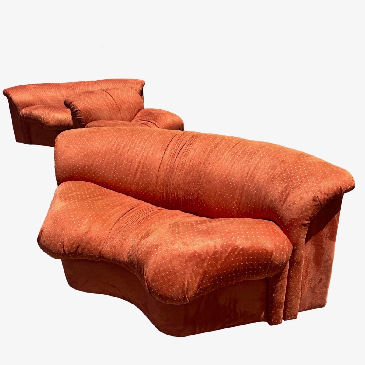 1980s Vintage Postmodern Burnt Orange Sculpted Modular Sectional Sofa - 5 Pieces - Dolphin & Flamingo