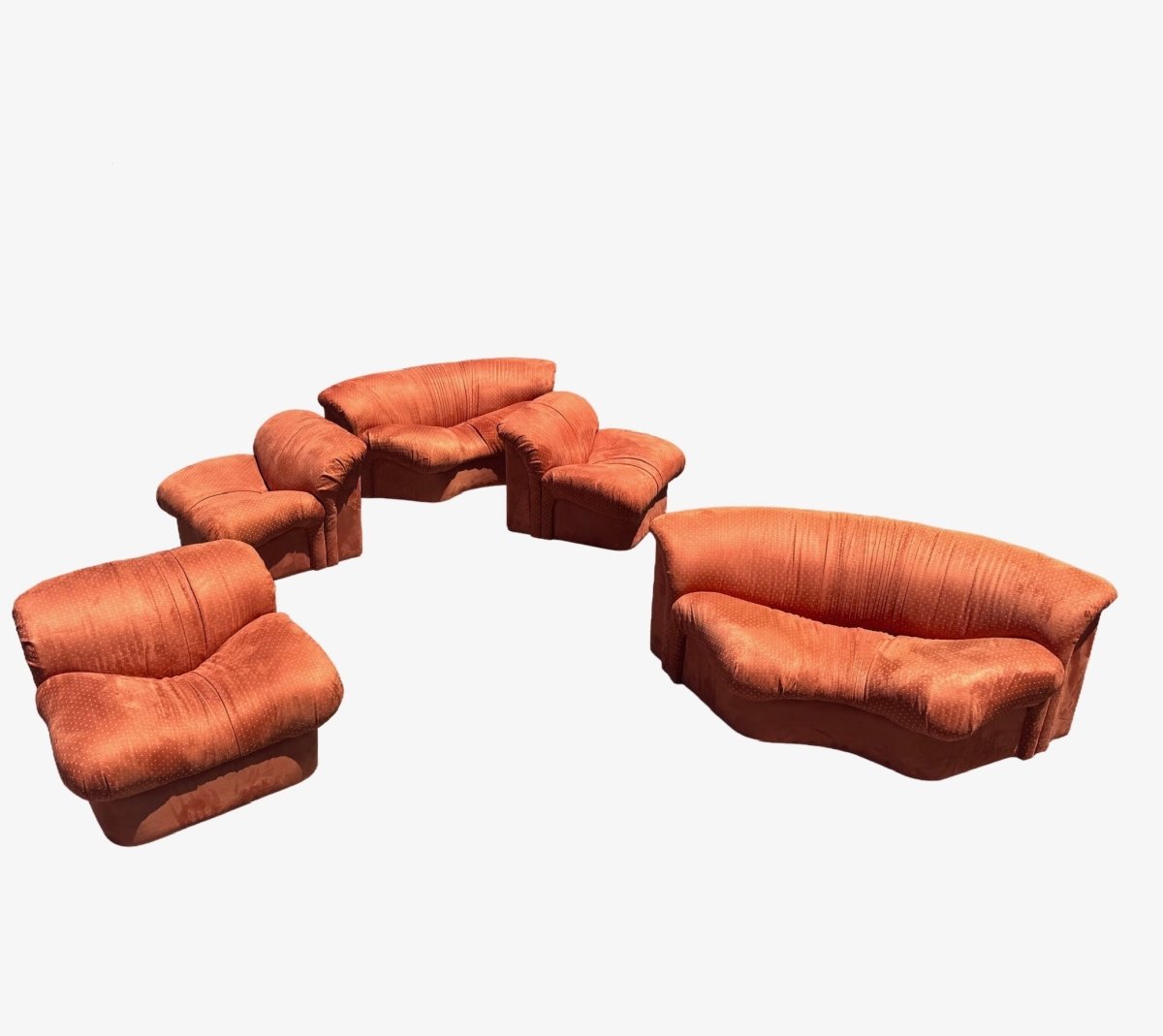 1980s Vintage Postmodern Burnt Orange Sculpted Modular Sectional Sofa - 5 Pieces - Dolphin & Flamingo