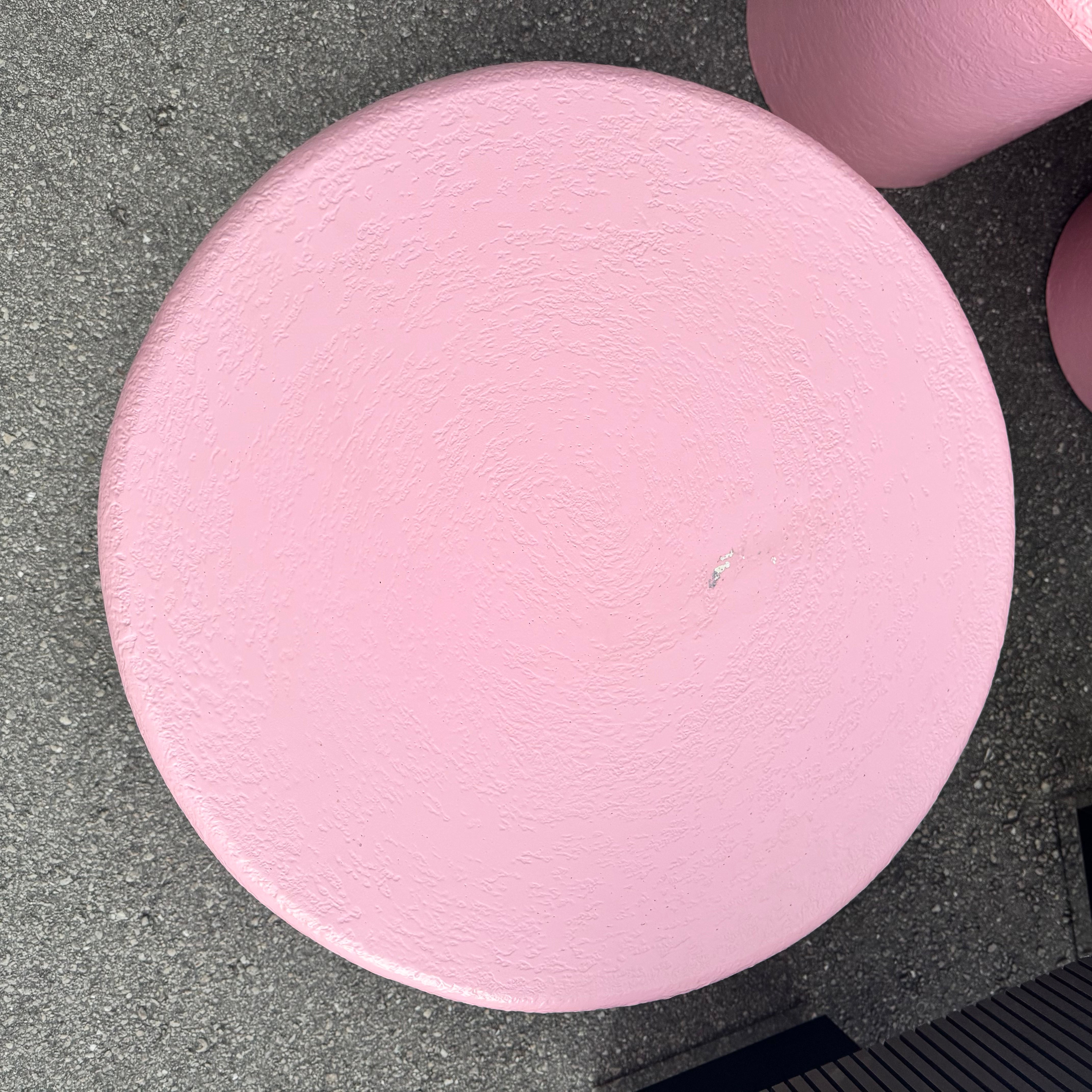 Postmodern Pink Textures Circular Mushroom Nesting Tables - Set of 4 - Dolphin & Flamingo