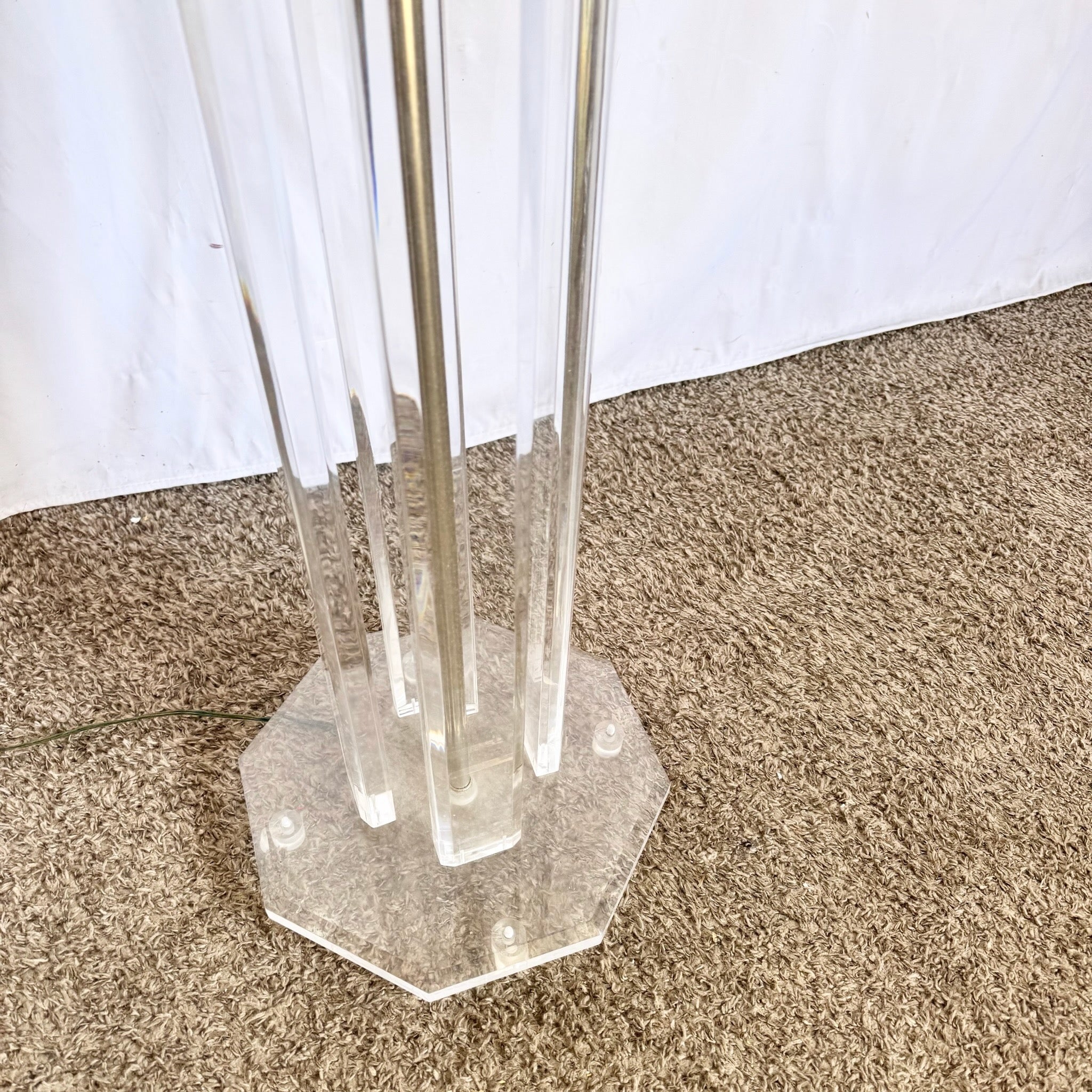 Vintage Mid Century Modern Lucite Floor Lamp
