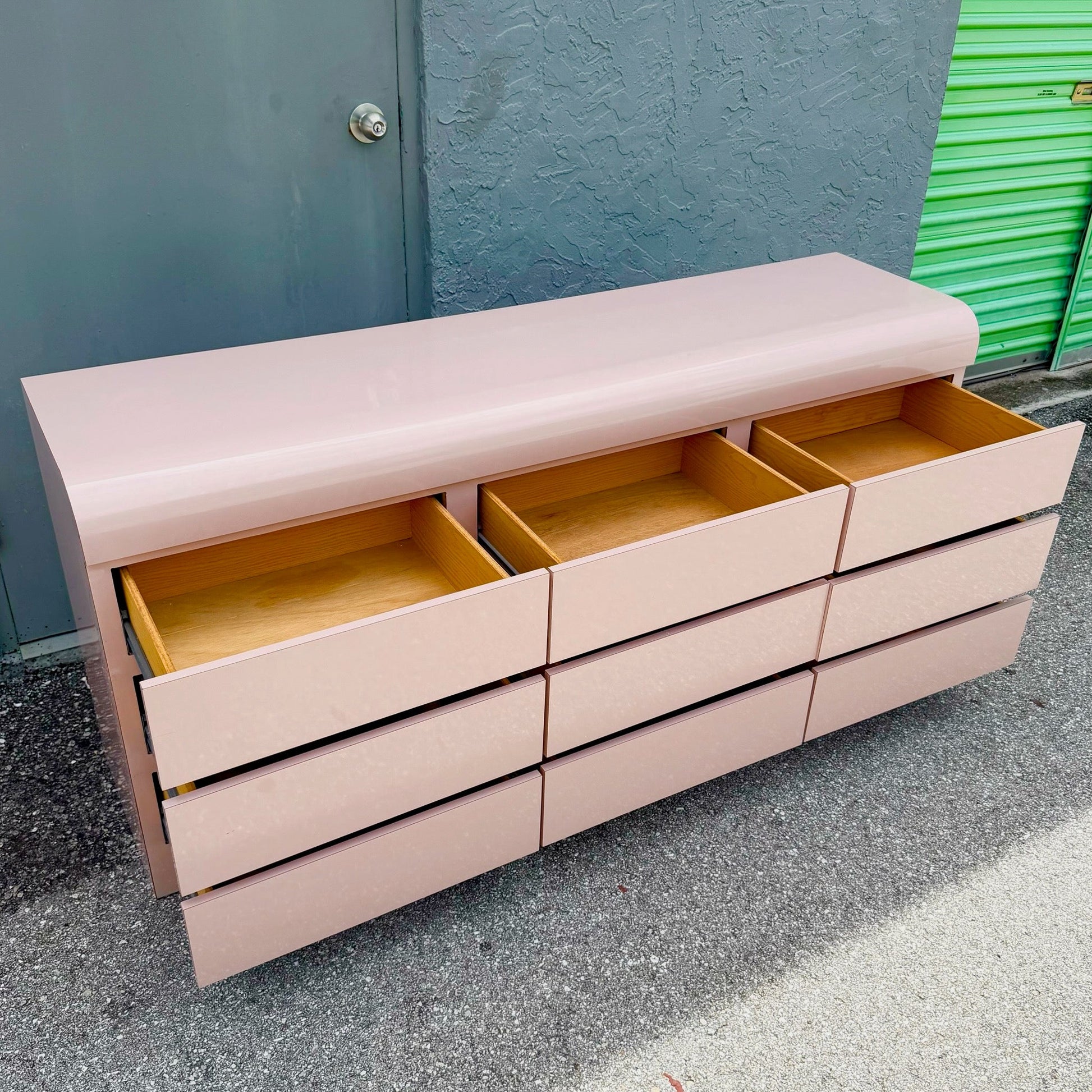 Postmodern Pink Gloss Laminate Waterfall Dresser With Mirror Dolphin & Flamingo