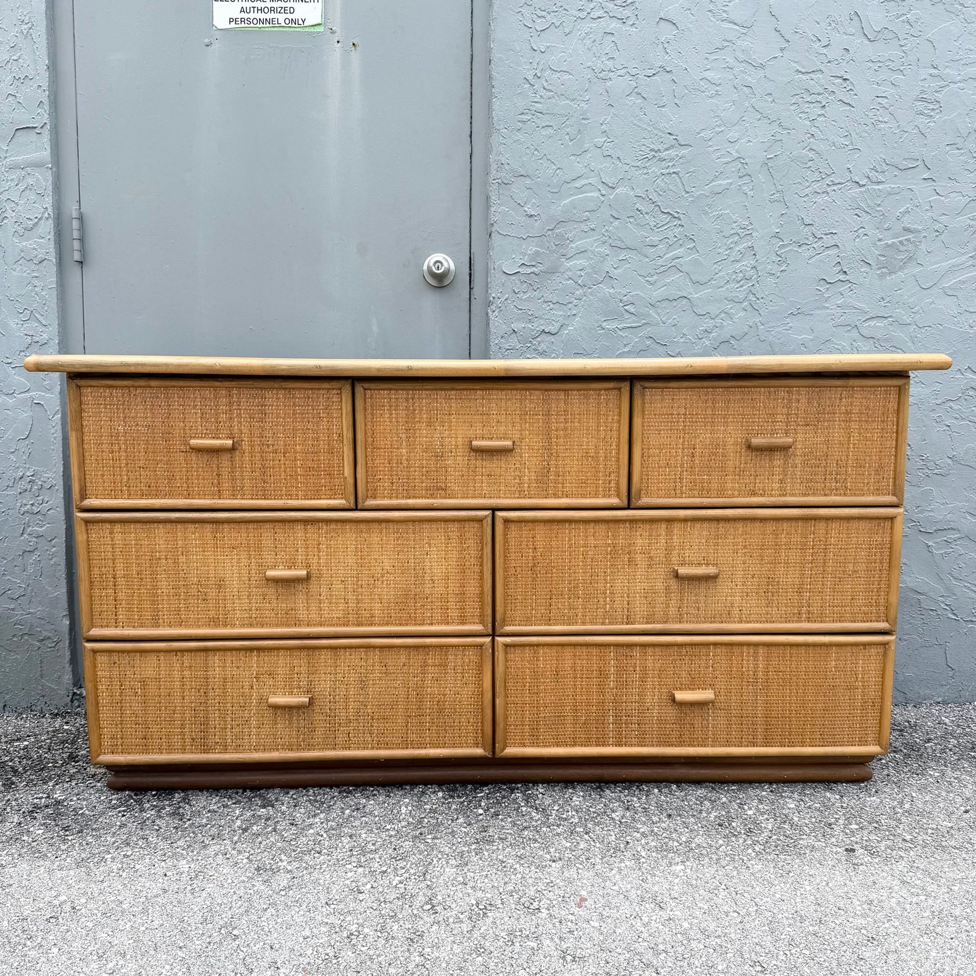 Vintage Boho Chic Rattan and Wicker Dresser - 7 Drawers Dolphin & Flamingo