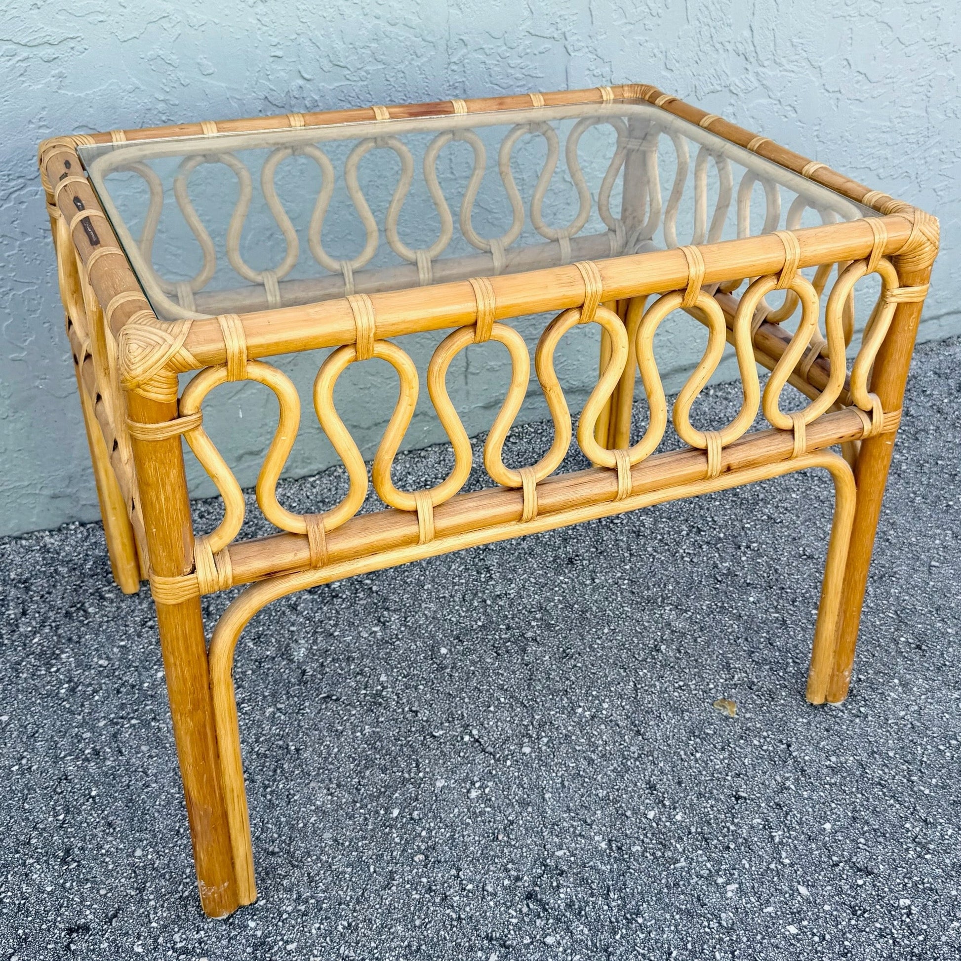 Boho Chic Serpentine Rattan Glass Top Side Table Dolphin & Flamingo