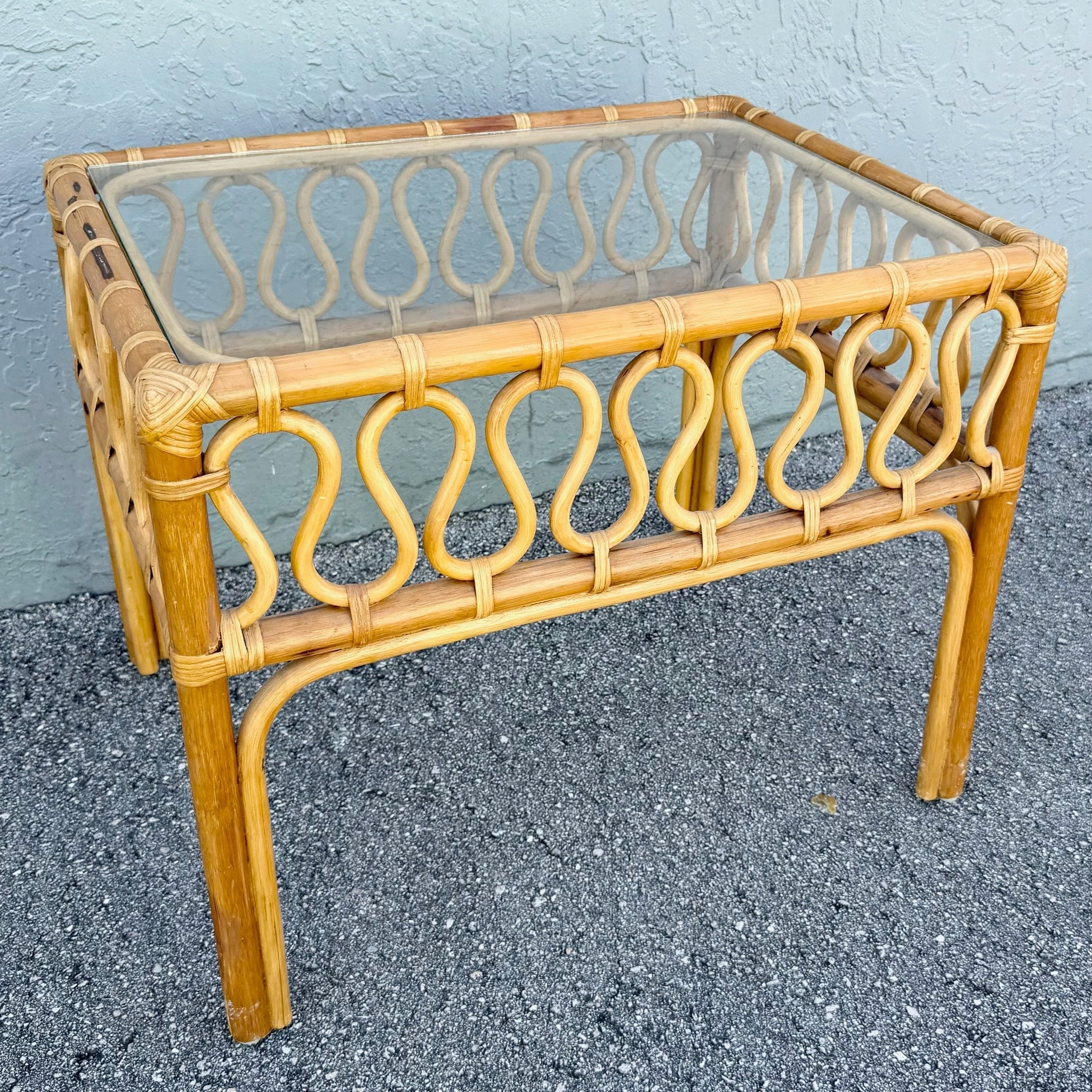 Boho Chic Serpentine Rattan Glass Top Side Table Dolphin & Flamingo