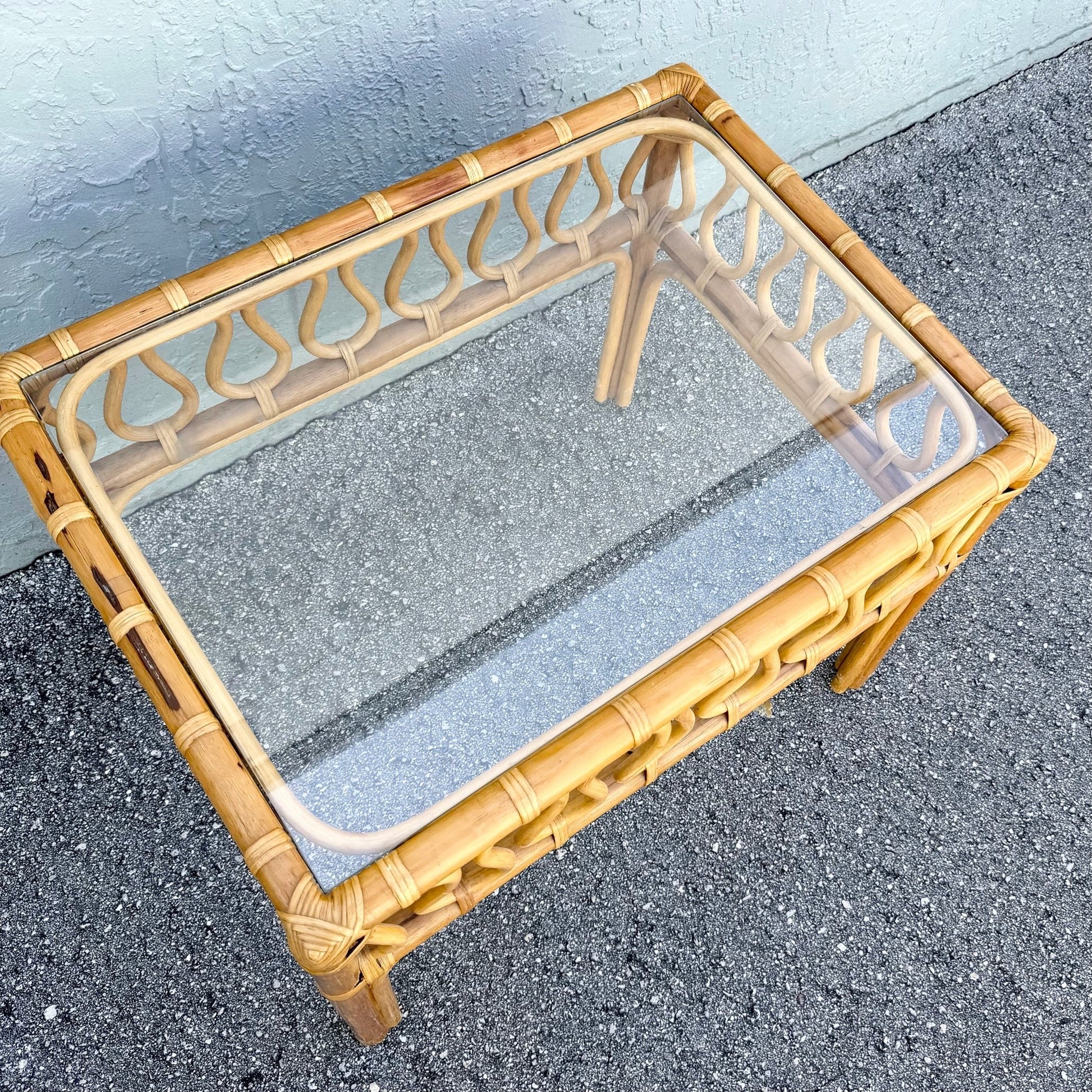 Boho Chic Serpentine Rattan Glass Top Side Table Dolphin & Flamingo