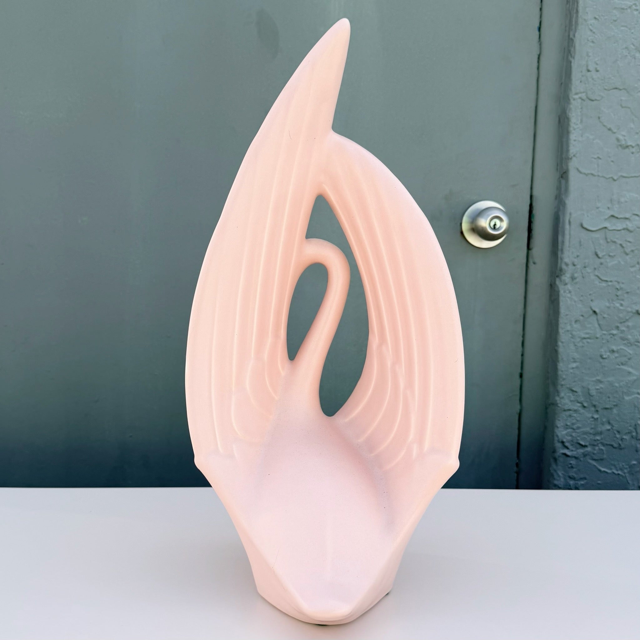 Postmodern Gloss Pink Ceramic Swan Sculpture by Haeger Dolphin & Flamingo