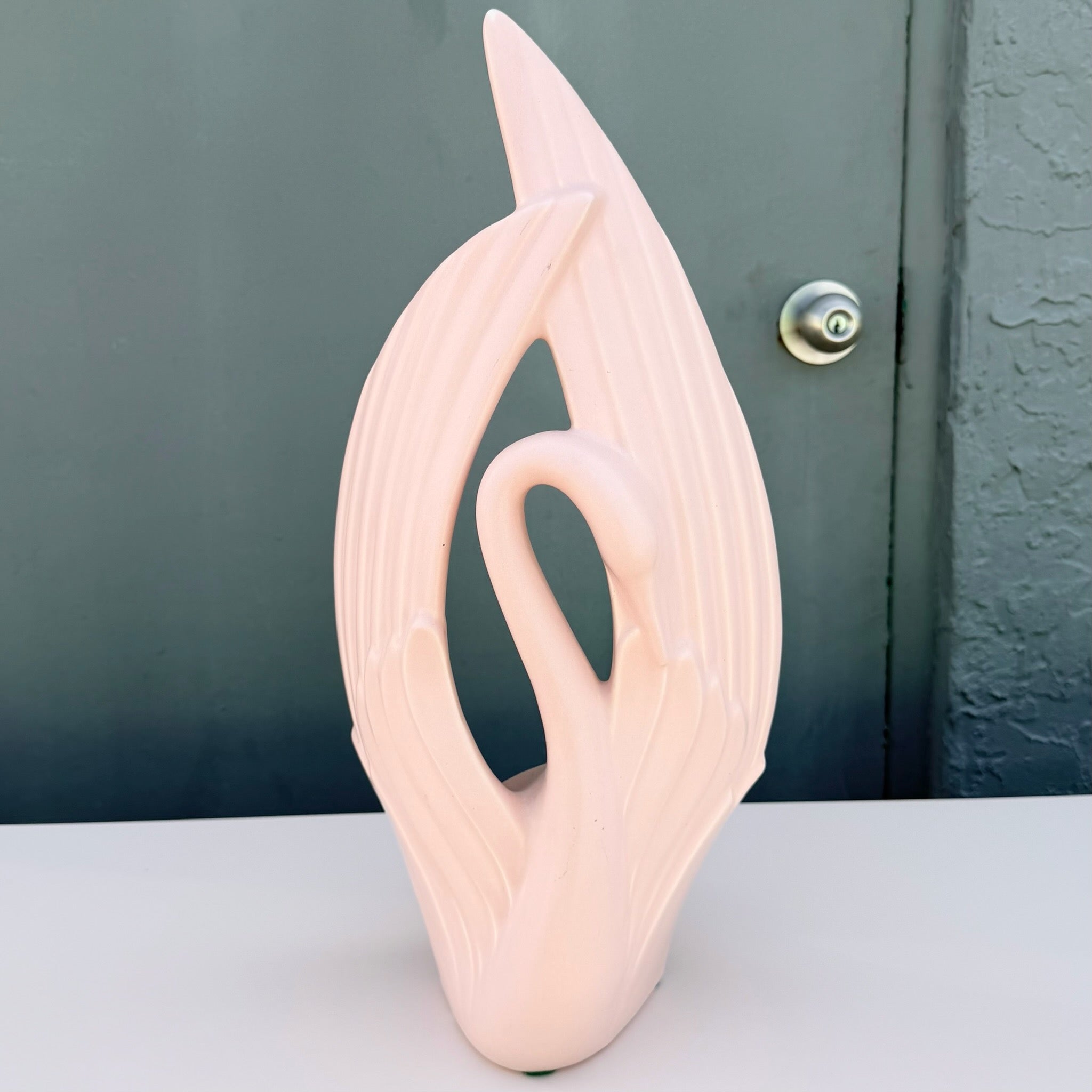 Postmodern Gloss Pink Ceramic Swan Sculpture by Haeger Dolphin & Flamingo