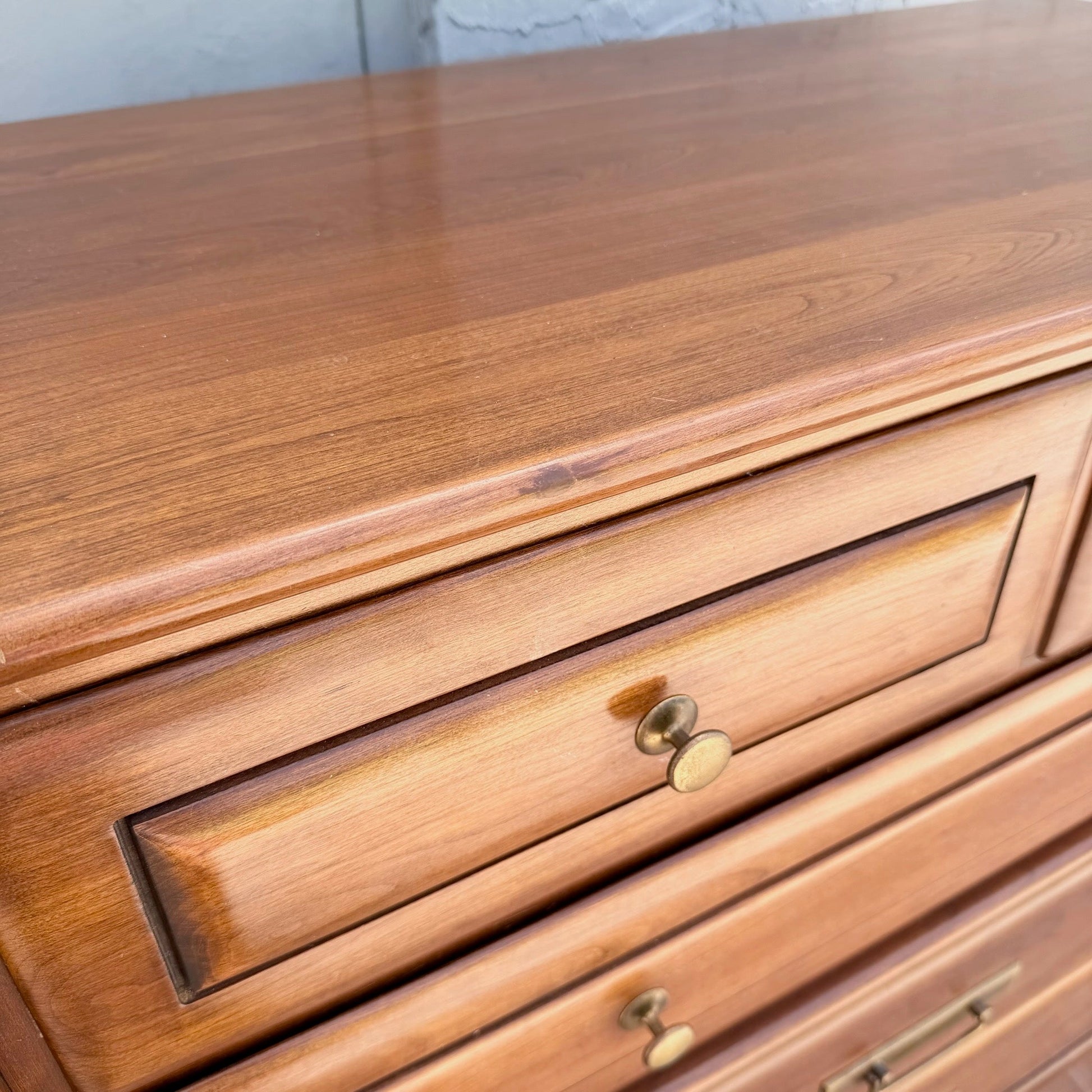 Mid-Century Modern Cliff House 6-Drawer Chest by Heywood-Wakefield Dolphin & Flamingo