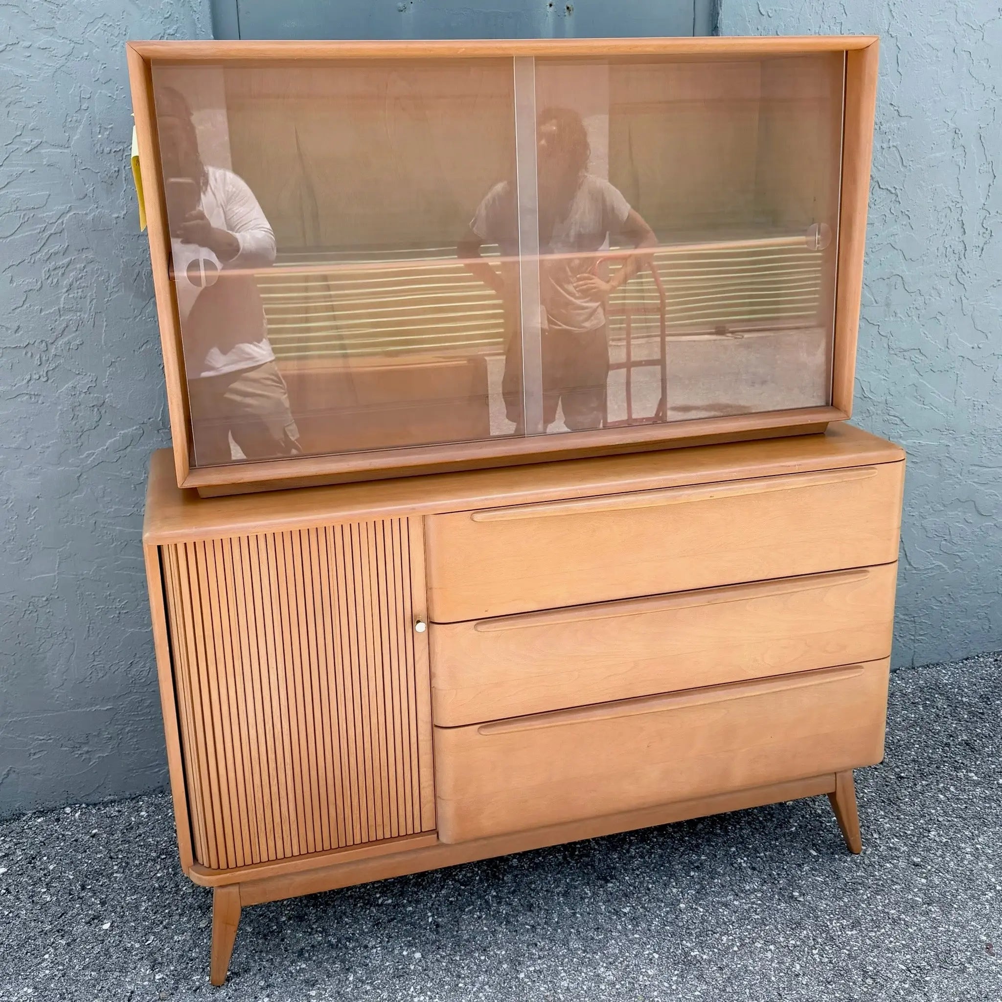 Cabinets - Dolphin & Flamingo Cabinets - Dolphin & Flamingo