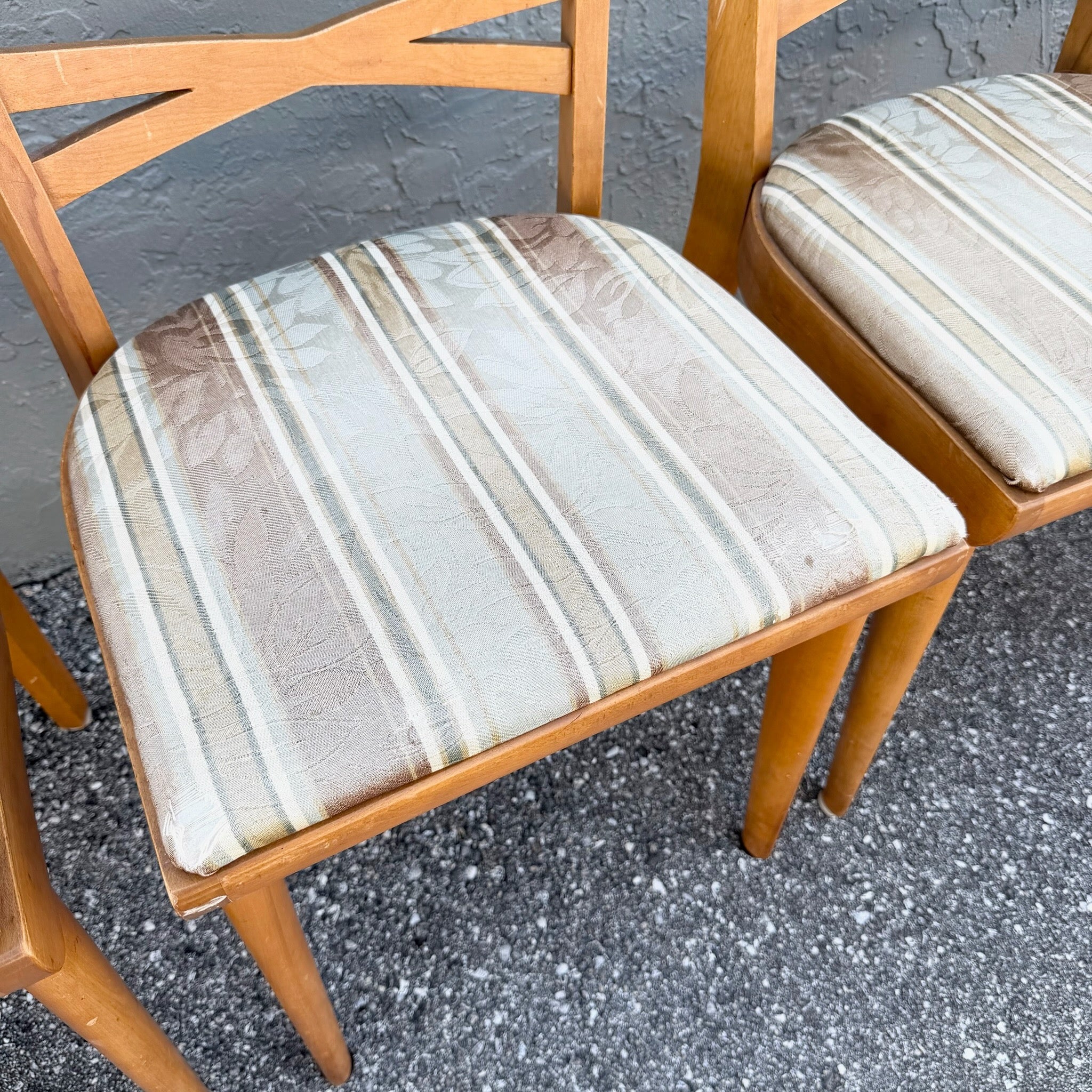 Mid Century Modern Double Cross Back Dining Chairs by Heywood Wakefield - Set of 4 Dolphin & Flamingo