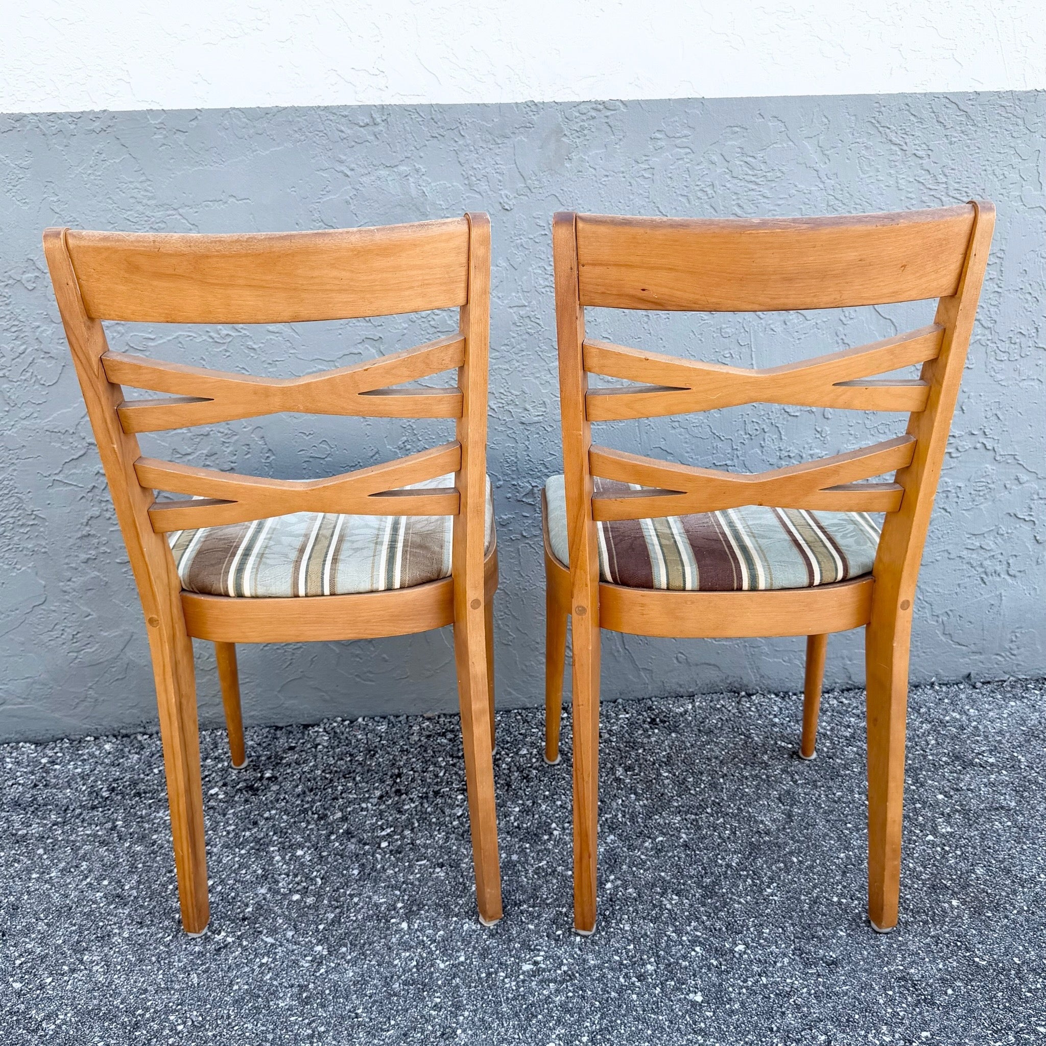 Mid Century Modern Double Cross Back Dining Chairs by Heywood Wakefield - Set of 4 Dolphin & Flamingo
