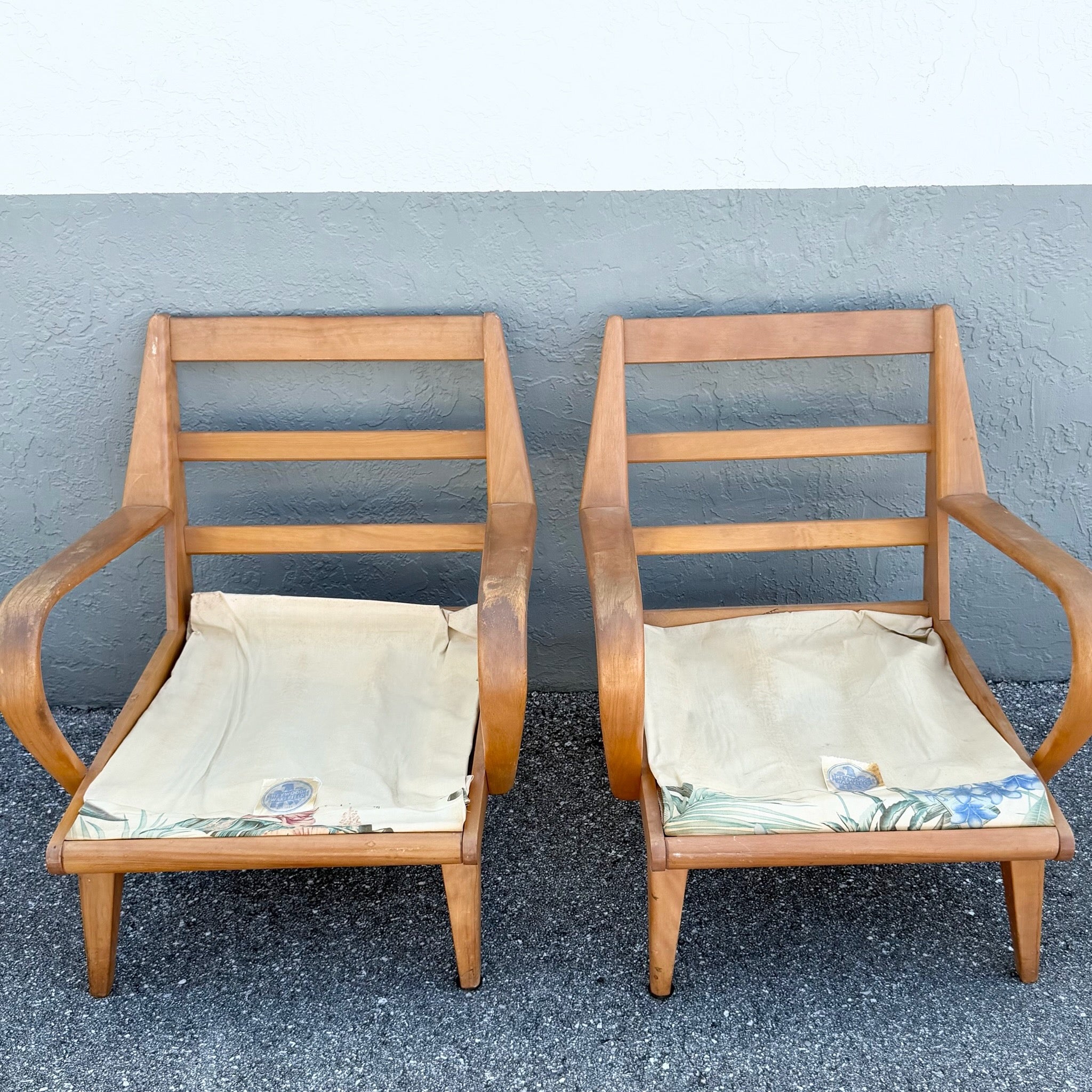 Mid Century Modern Bentwood Lounge Chairs by Heywood Wakefield - A Pair Dolphin & Flamingo