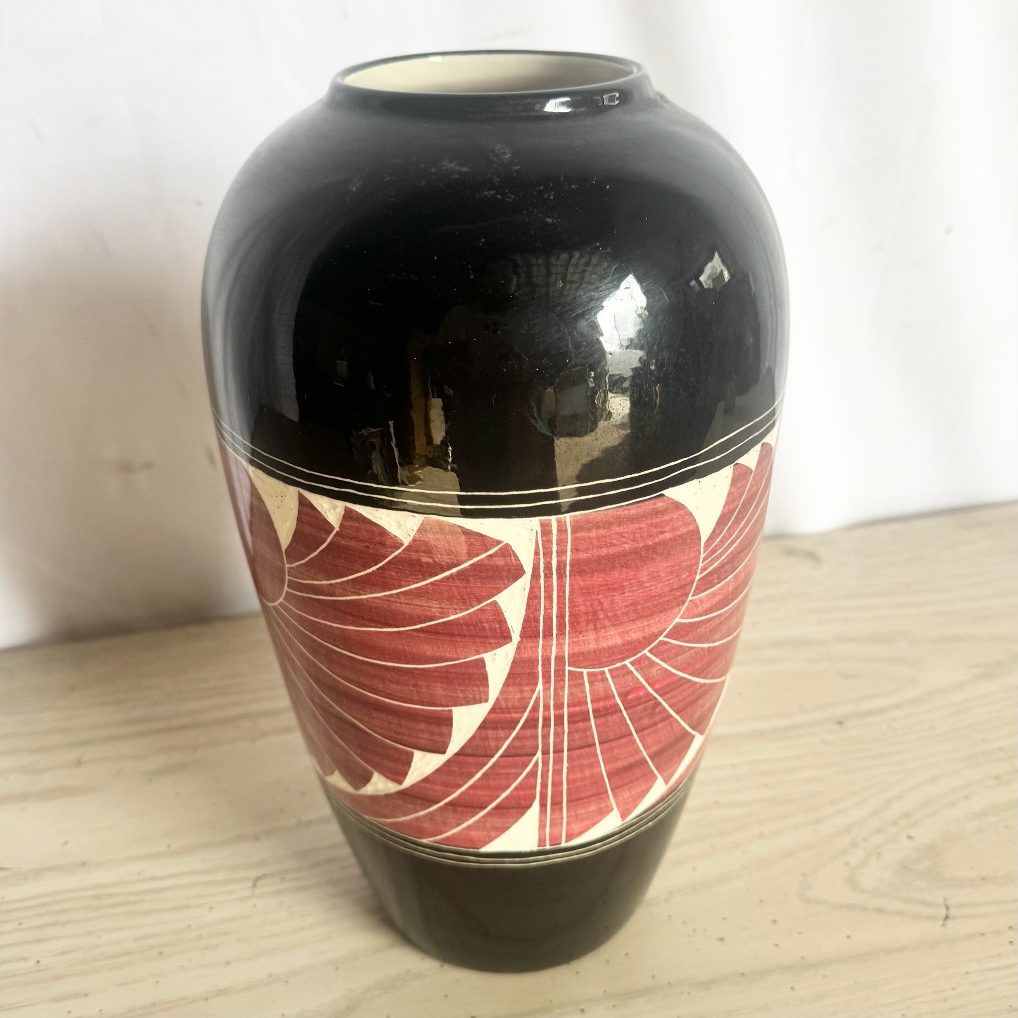 1989 Black and White and Red Sgraffito Pottery Vase by the Curras Brothers
