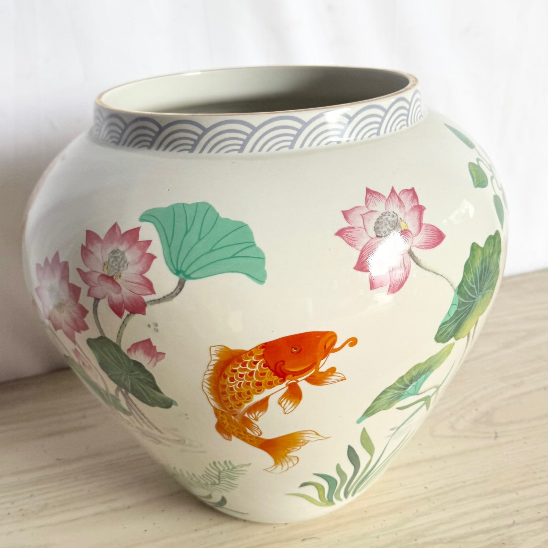 1987 “The Case of the Golden Carp” Vase by Zhe Zhou Jiang