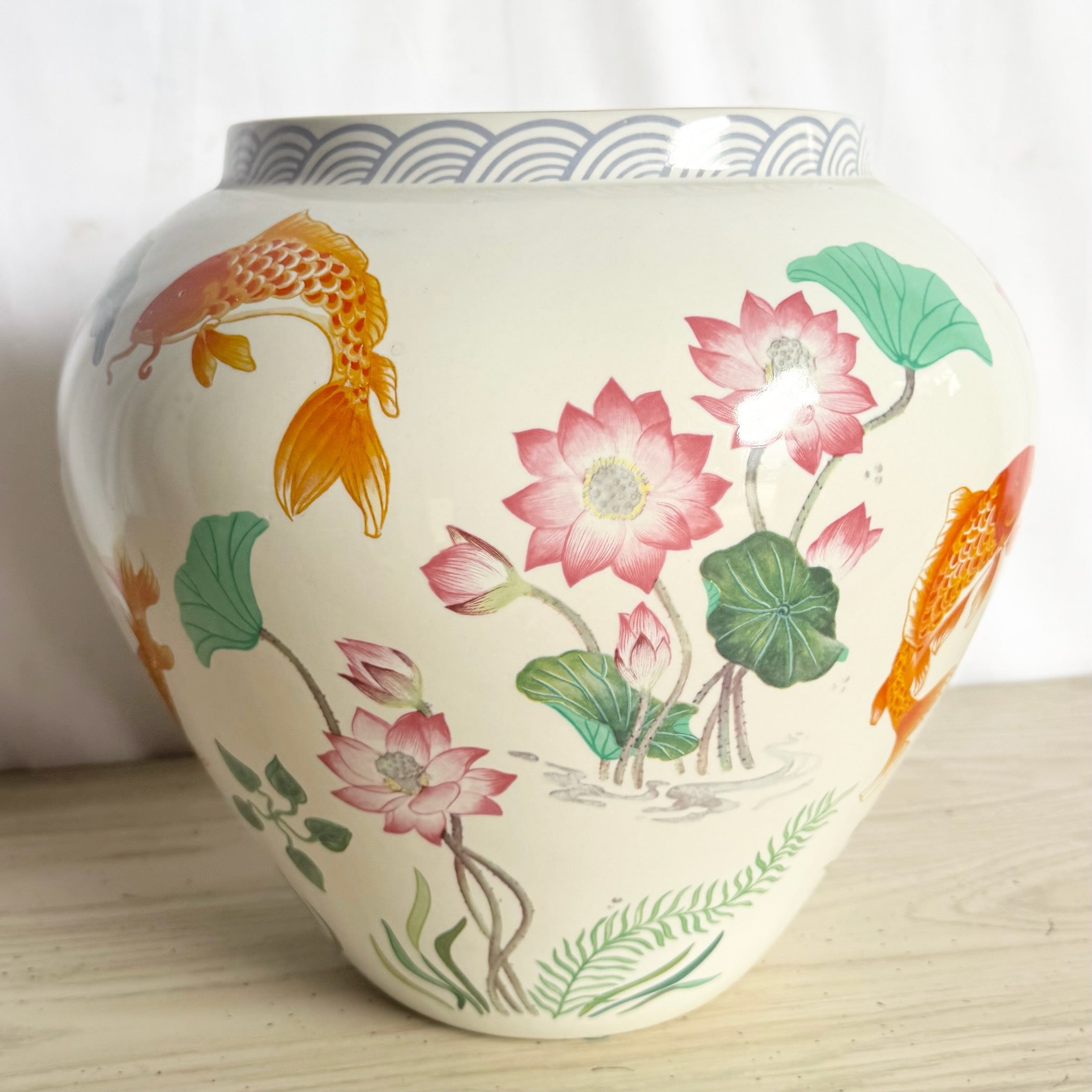 1987 “The Case of the Golden Carp” Vase by Zhe Zhou Jiang