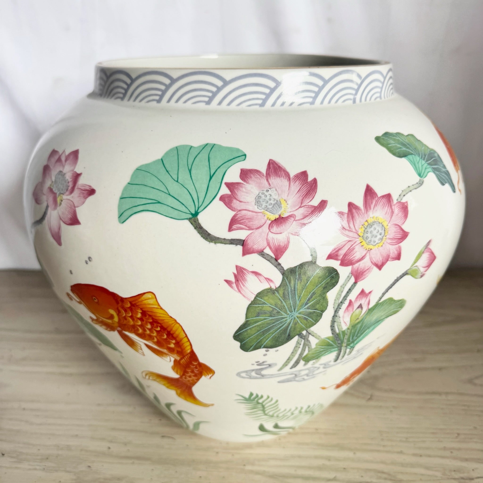 1987 “The Case of the Golden Carp” Vase by Zhe Zhou Jiang