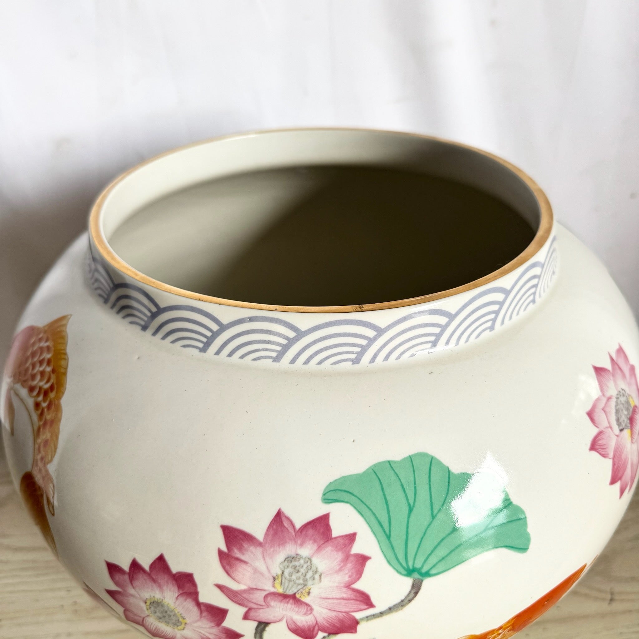 1987 “The Case of the Golden Carp” Vase by Zhe Zhou Jiang