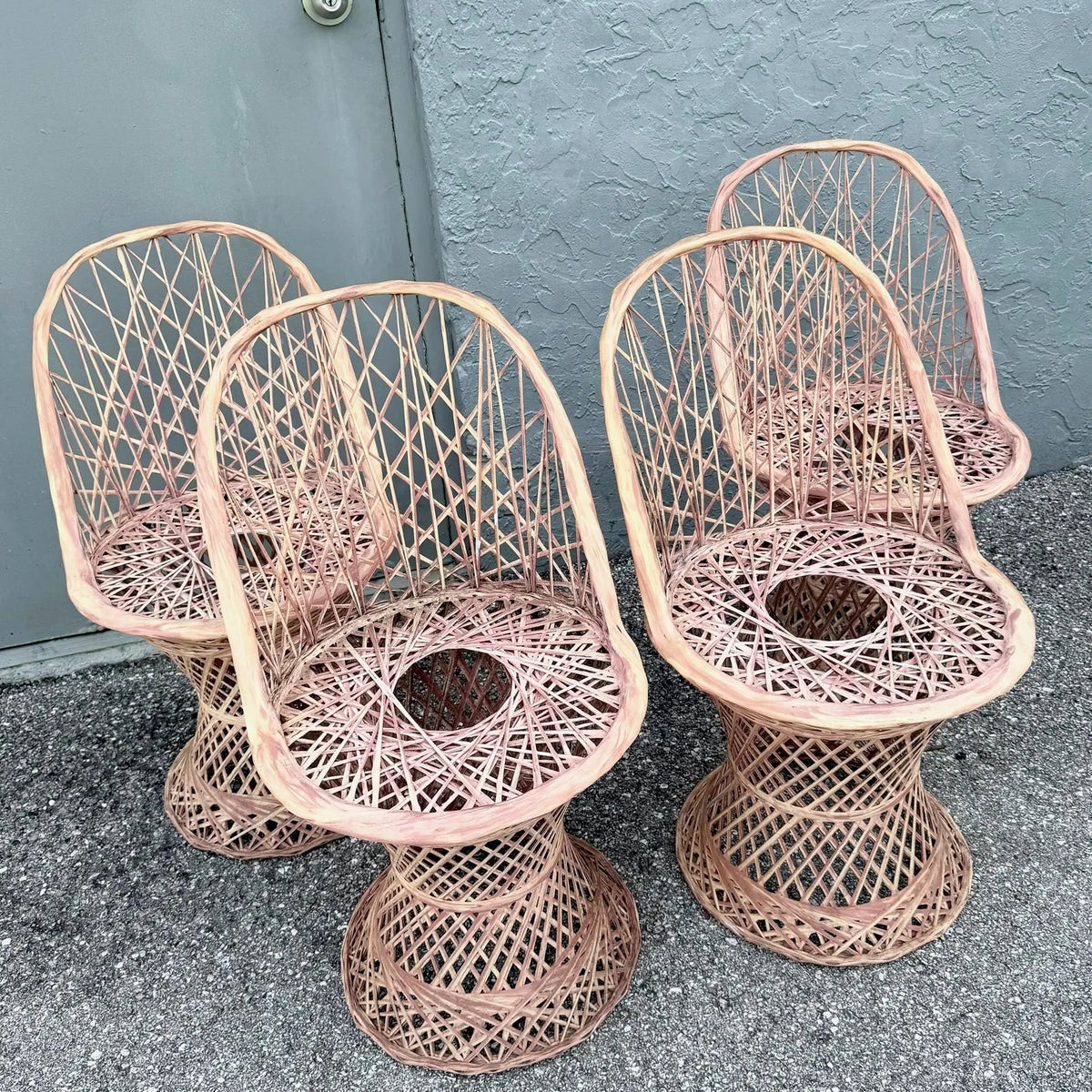 Mid-Century Modern Pink Spun Fiberglass Chairs - Set of 4 Dolphin & Flamingo