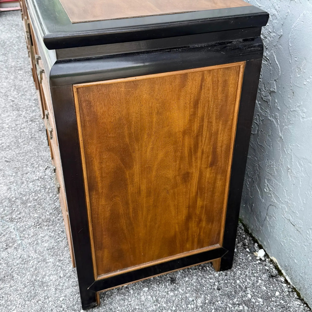 Century Furniture Chinoiserie Burlwood Dresser Dolphin & Flamingo