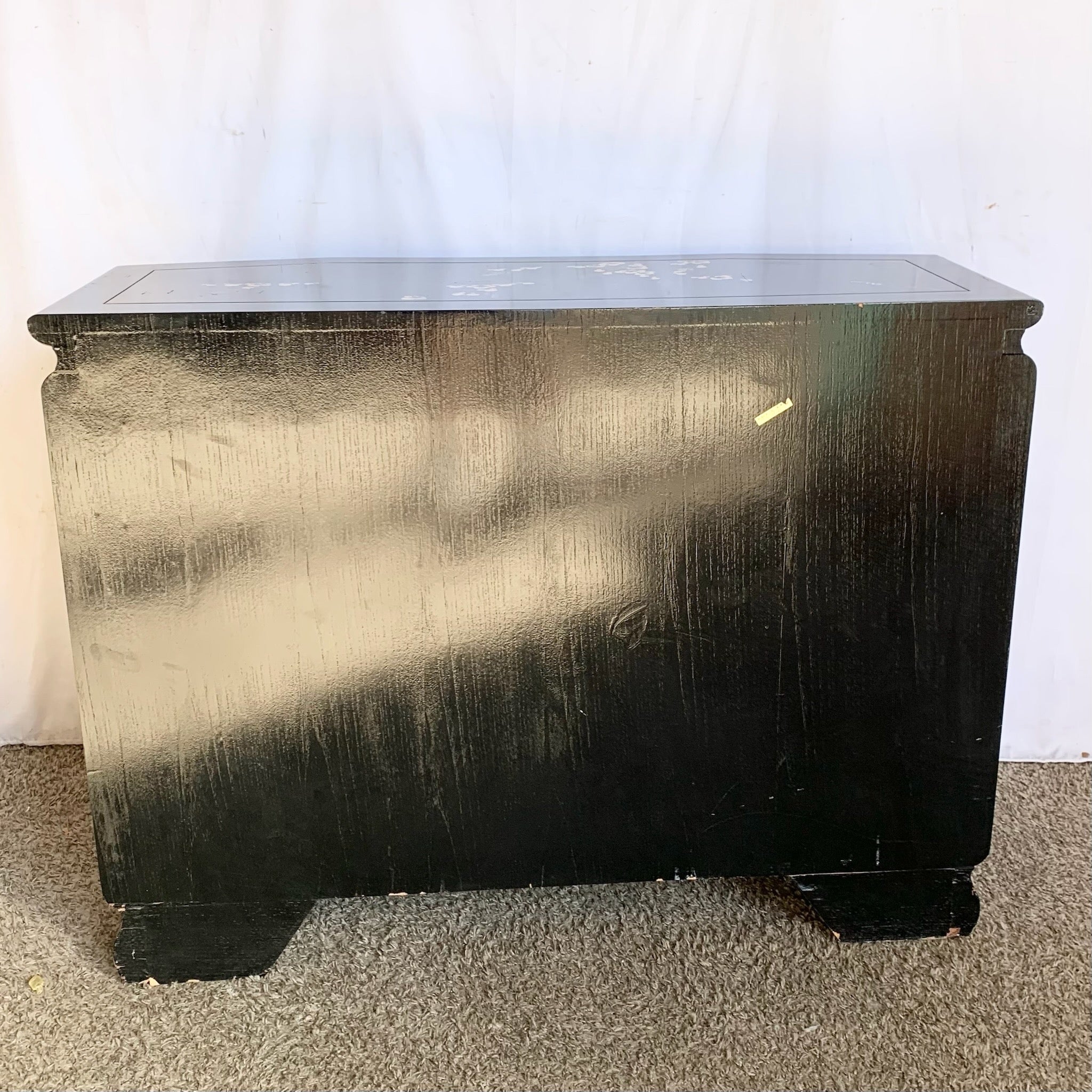 Chinese Black Lacquered Hand Painted Credenza/Sideboard