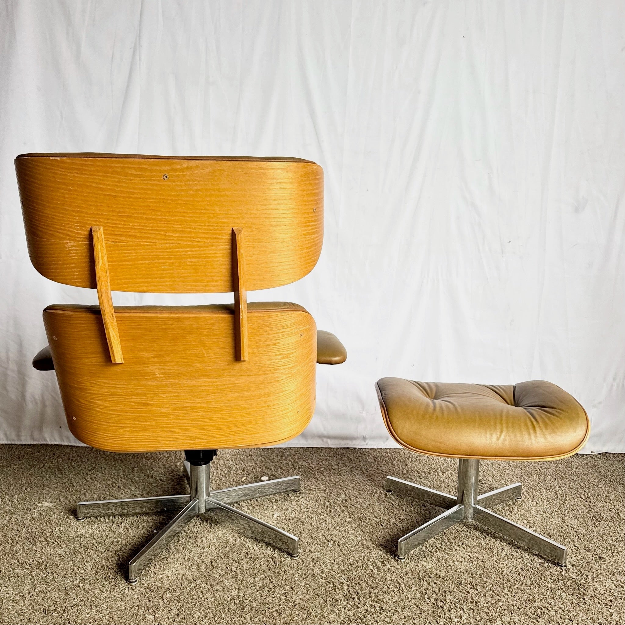 Mid Century Modern Eames Style Lounge Chair With Ottoman Dolphin & Flamingo