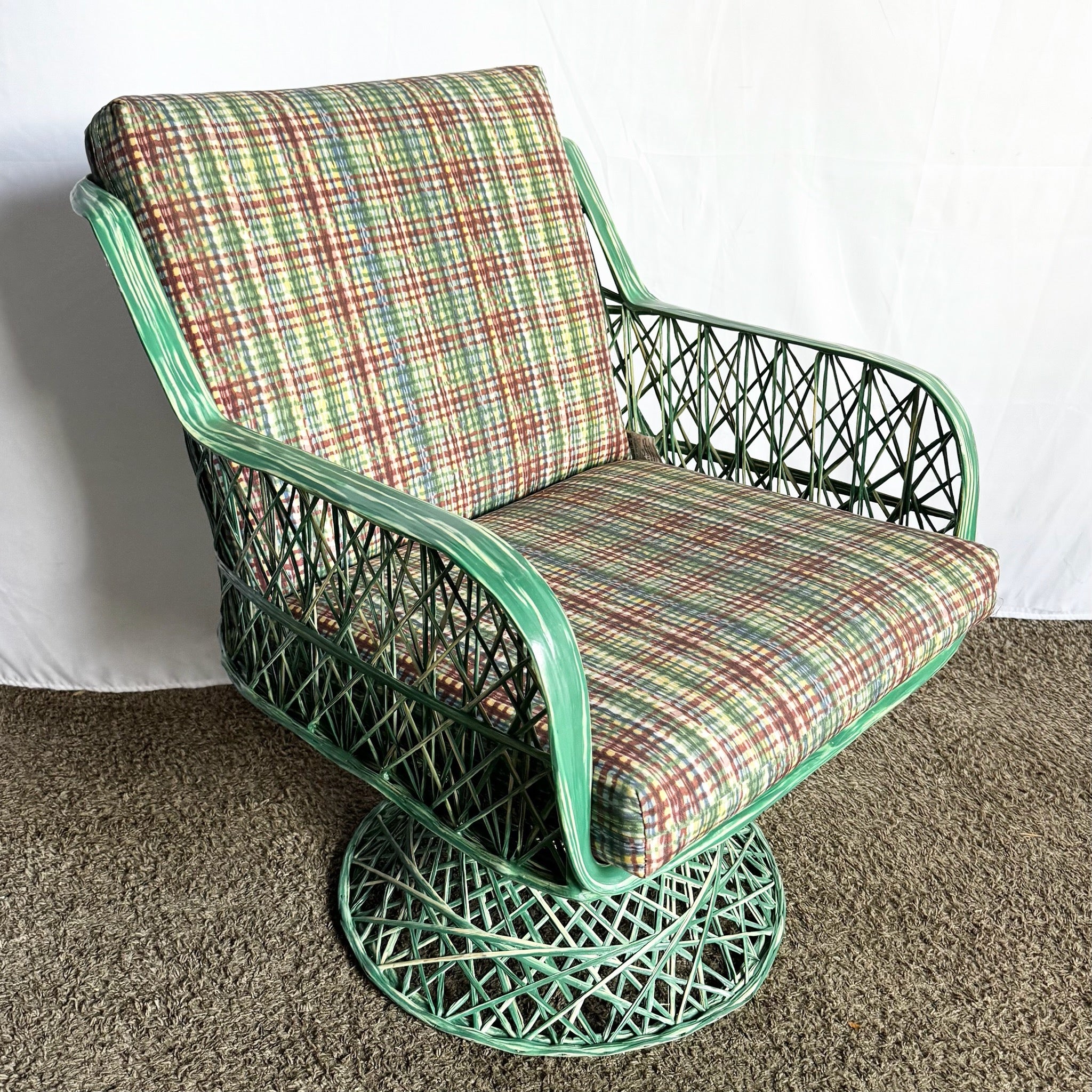 Mid Century Modern Spun Fiberglass Green Lounge Chair